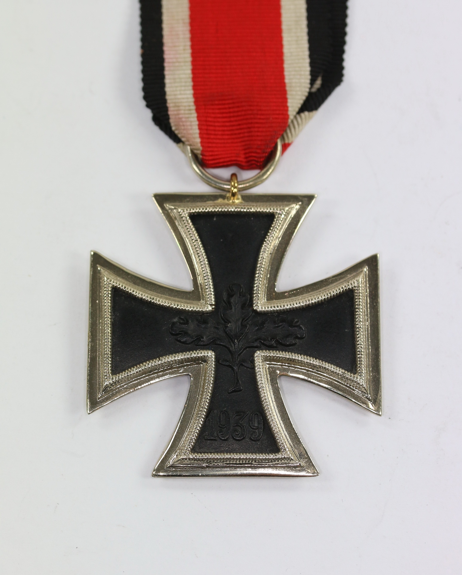 Eisernes Kreuz 2. Klasse 1939, 1957 Ausführung, Hst. 4 – Bild 1