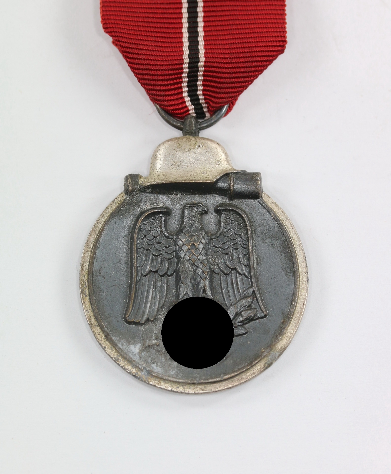 ostmedaille_hst Ostmedaille, Hst. 39, Winterschlacht im Osten 1941/42 – Bild 1