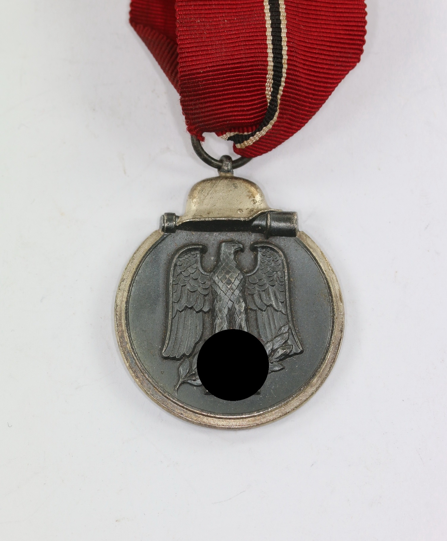 ostmedaille_hst Ostmedaille, Hst. 93, Winterschlacht im Osten 1941/42 – Bild 1
