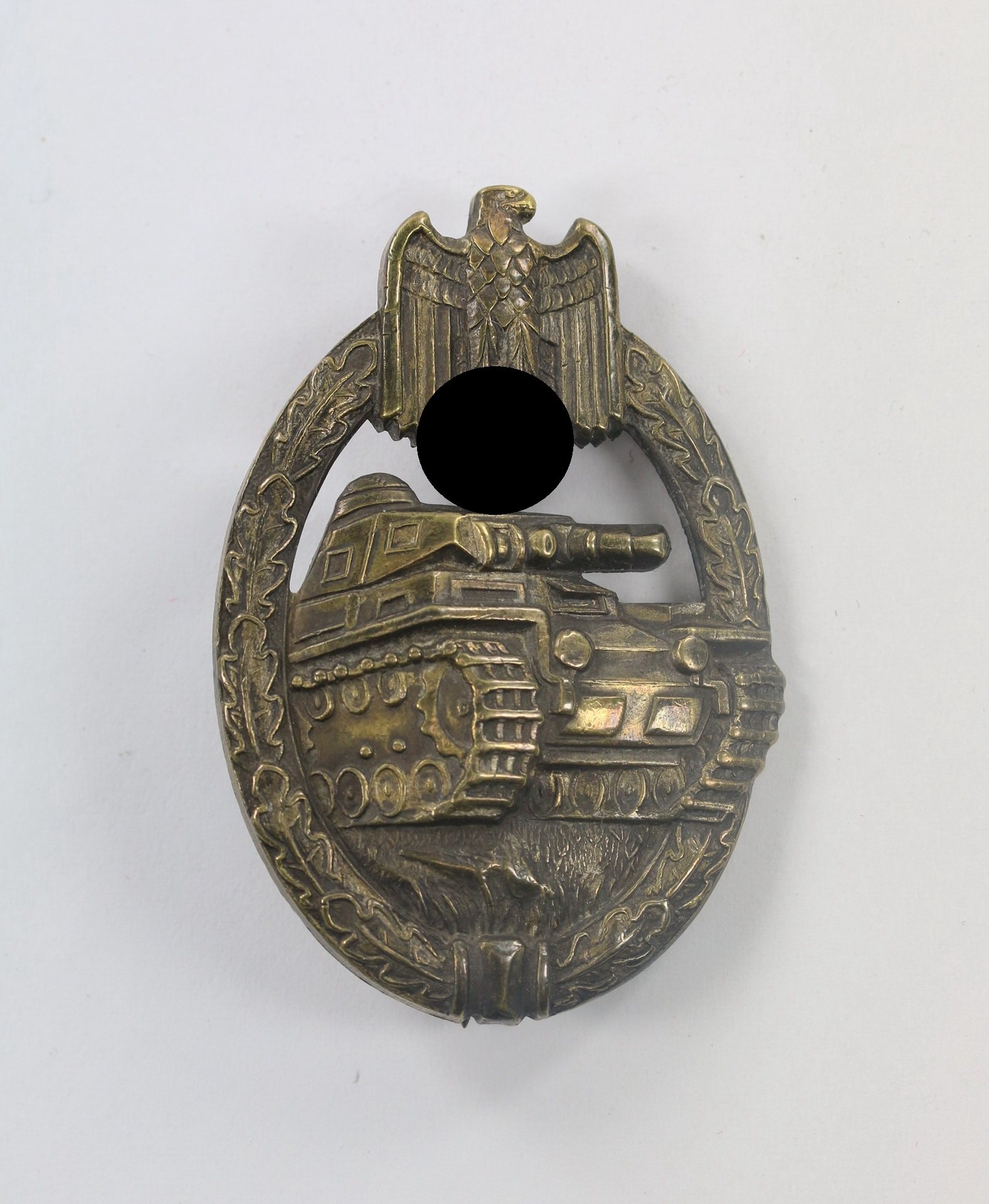 Panzerkampfabzeichen in Bronze, Hst. W (Carl Wurster, Markneukirchen), massiv Buntmetall (!) – Bild 1