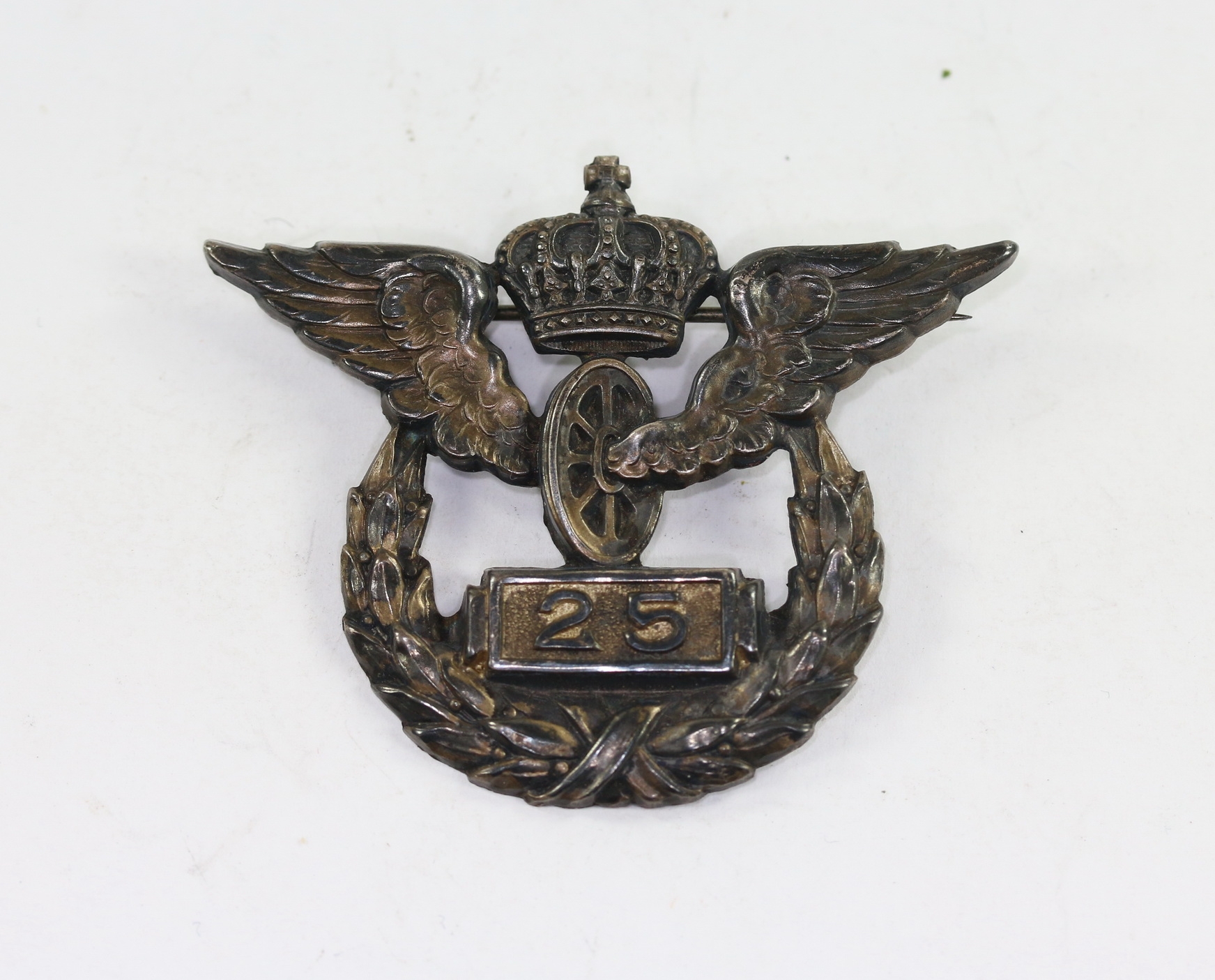 Preußen, Erinnerungszeichen der preußischen Staatseisenbahn für 25 Jahre – Bild 1