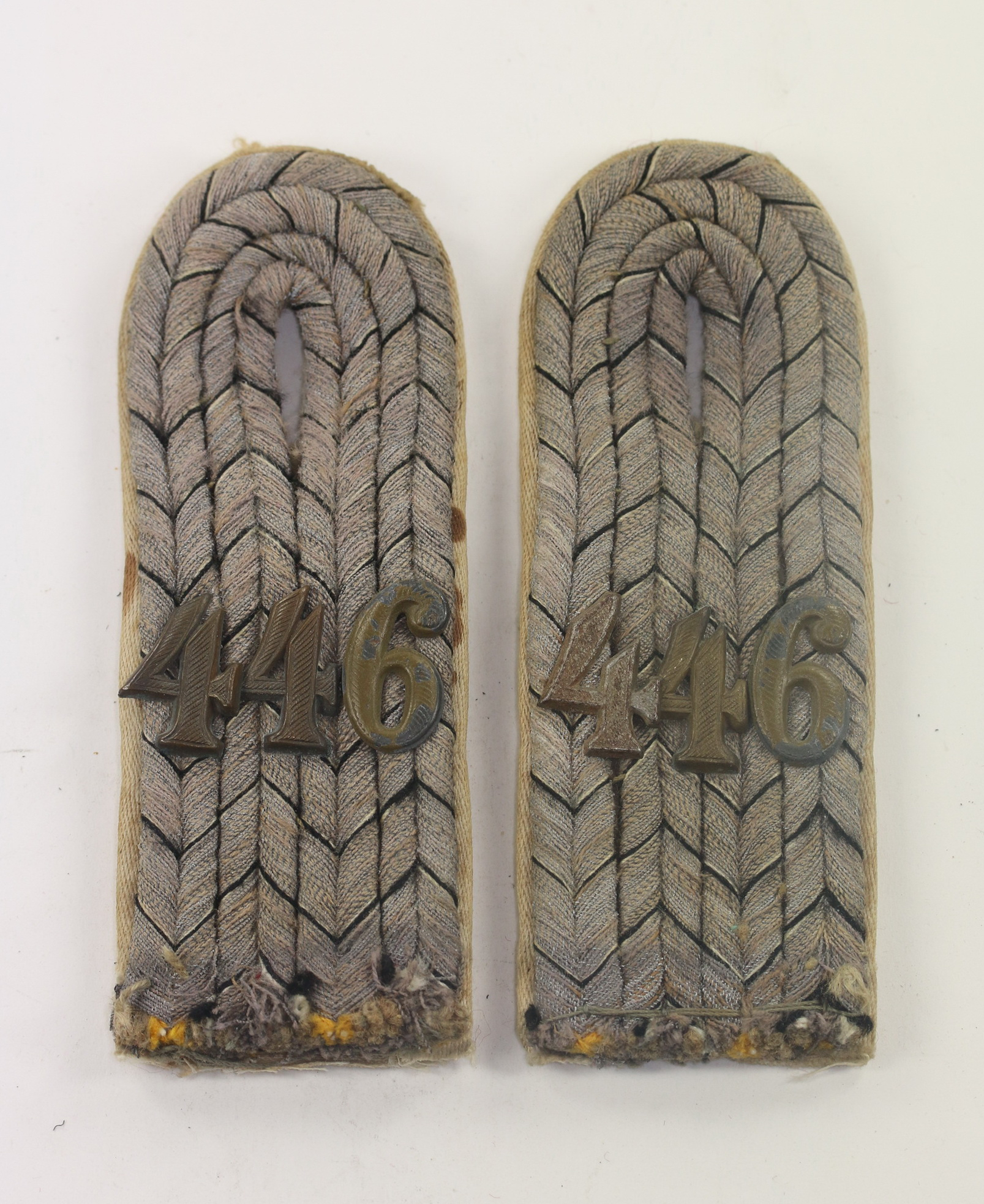 preu_en_paar_schulterklappen_f_r_einen_leutnant_im_infanterie_regiment_446_1_ Preußen, Paar Schulterklappen für einen Leutnant im Infanterie Regiment 446 – Bild 1