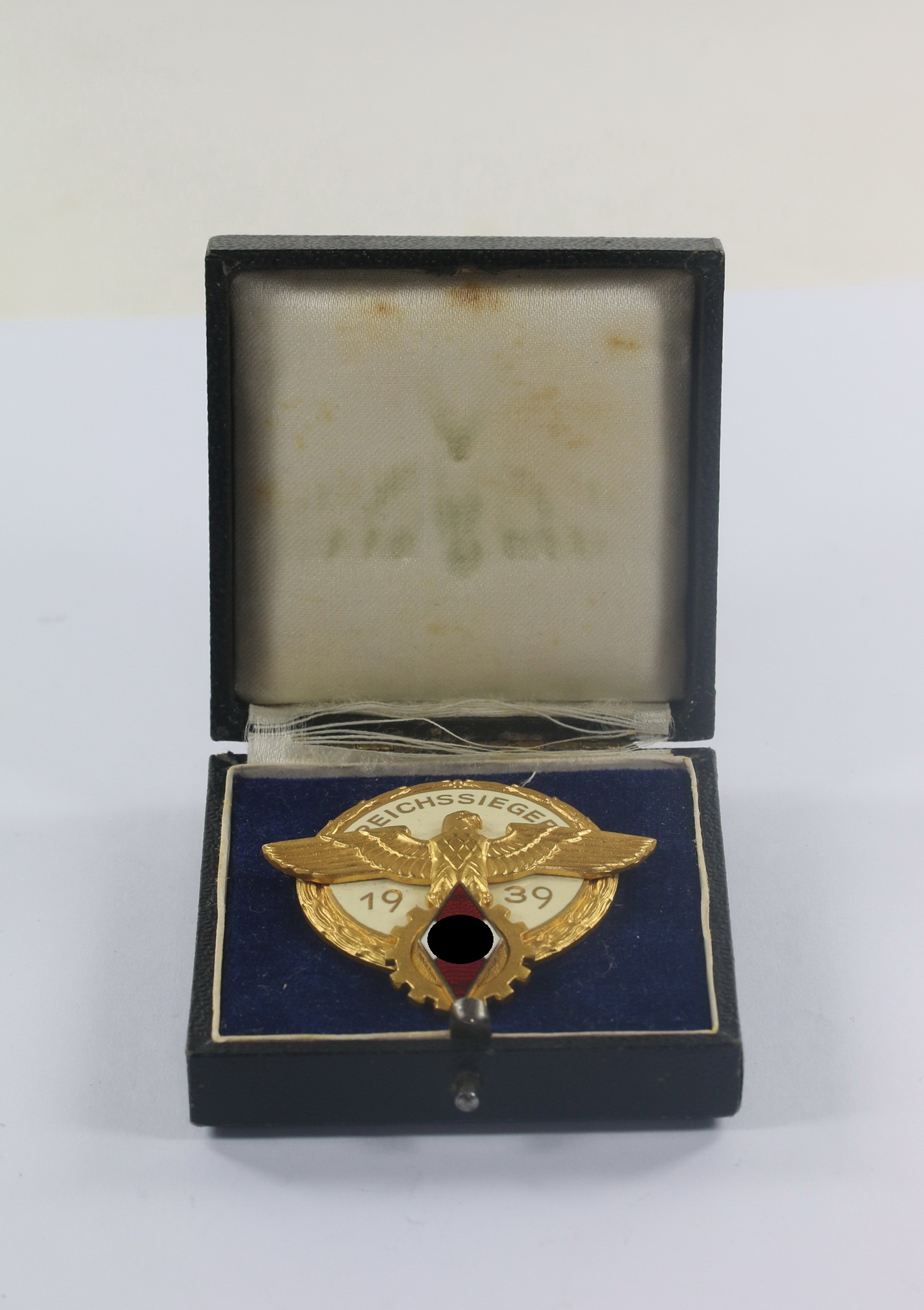 reichssieger_1939_hst Reichssieger 1939, Hst. G. Brehmer, Markneukirchen, im Etui – Bild 1