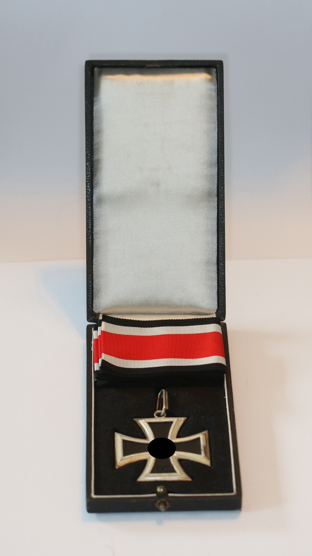 ritterkreuz_des_eisernen_kreuzes_steinhauer_l_ck_mikro_800_im_etui_2__1 Ritterkreuz des Eisernen Kreuzes, Steinhauer & Lück, Mikro 800, im Etui – Bild 1