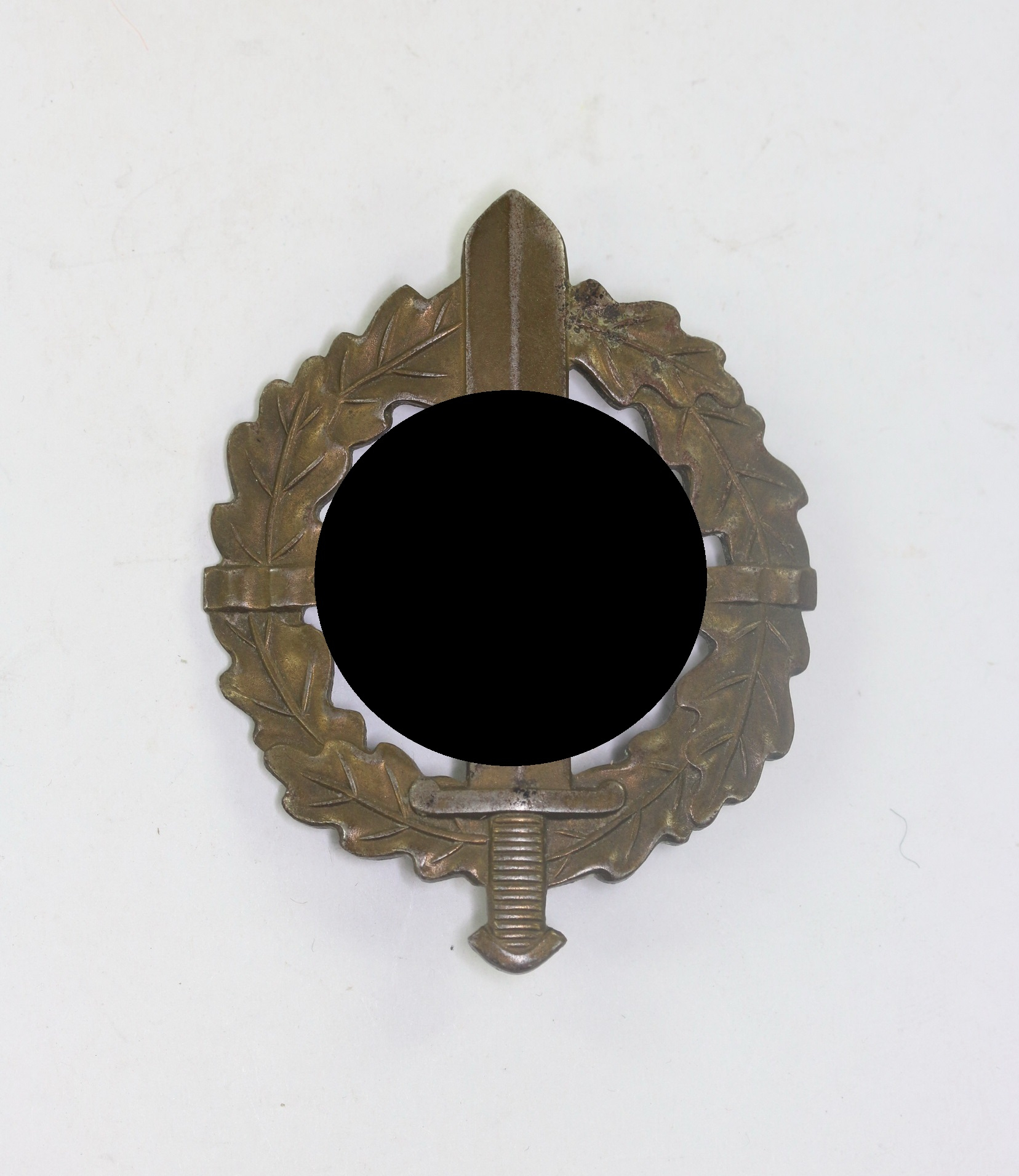 SA Wehrsportabzeichen in Bronze, Hst. E. Schneider Lüdenscheid, Eigentum d. S.A. Sportabzeichen Hauptstelle – Bild 1