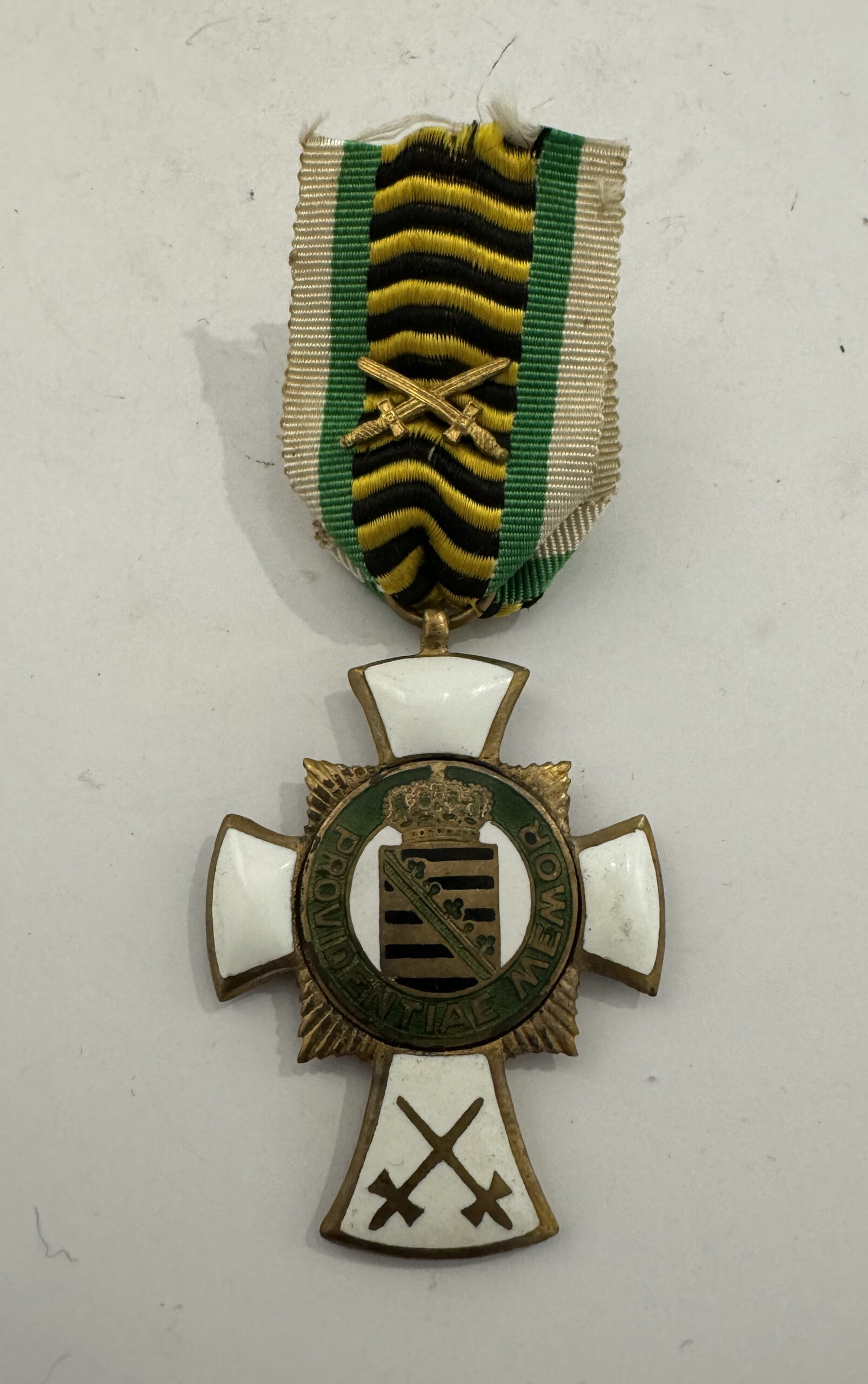 Sachsen, Sächsisches Kriegsehrenkreuz (weiß) (Bund Sächsischer Frontsoldaten) – Bild 1