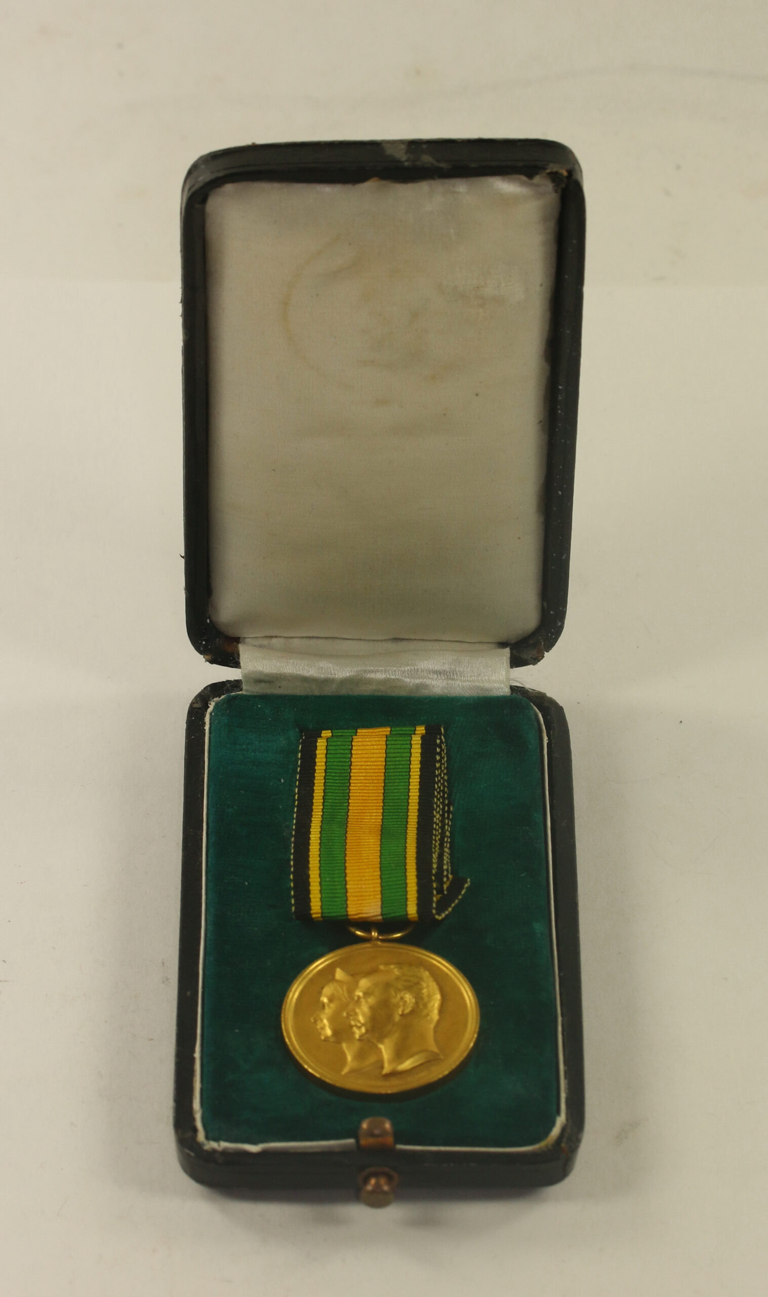 Sachsen-Weimar, Jubiläumsmedaille zur Erinnerung an die Goldene Hochzeit 8.October 1842 - 1892, im Etui – Bild 1