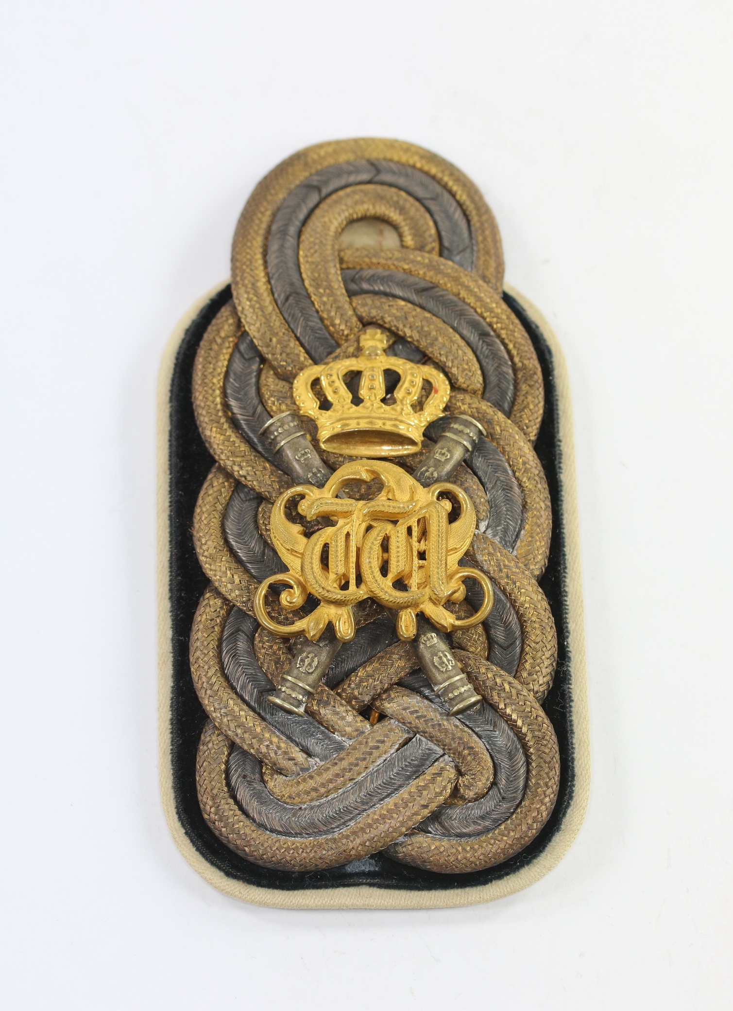 Schulterklappe S.M. Kaiser Wilhelm II., Leib-Kürassier-Regiment „Großer Kurfürst“ (Schlesisches) Nr. 1 – Bild 1