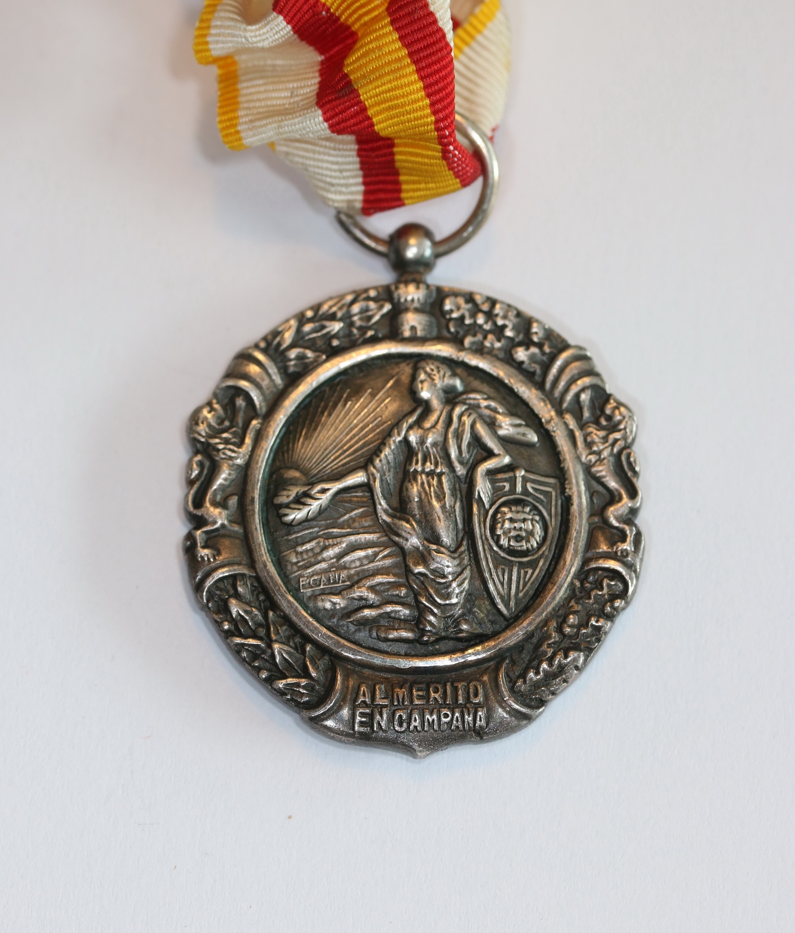 Spanien, Silberne Tapferkeitsmedaille "Medalla Militar Individual", Oberleutnant Wilhelm Keidel – Bild 1