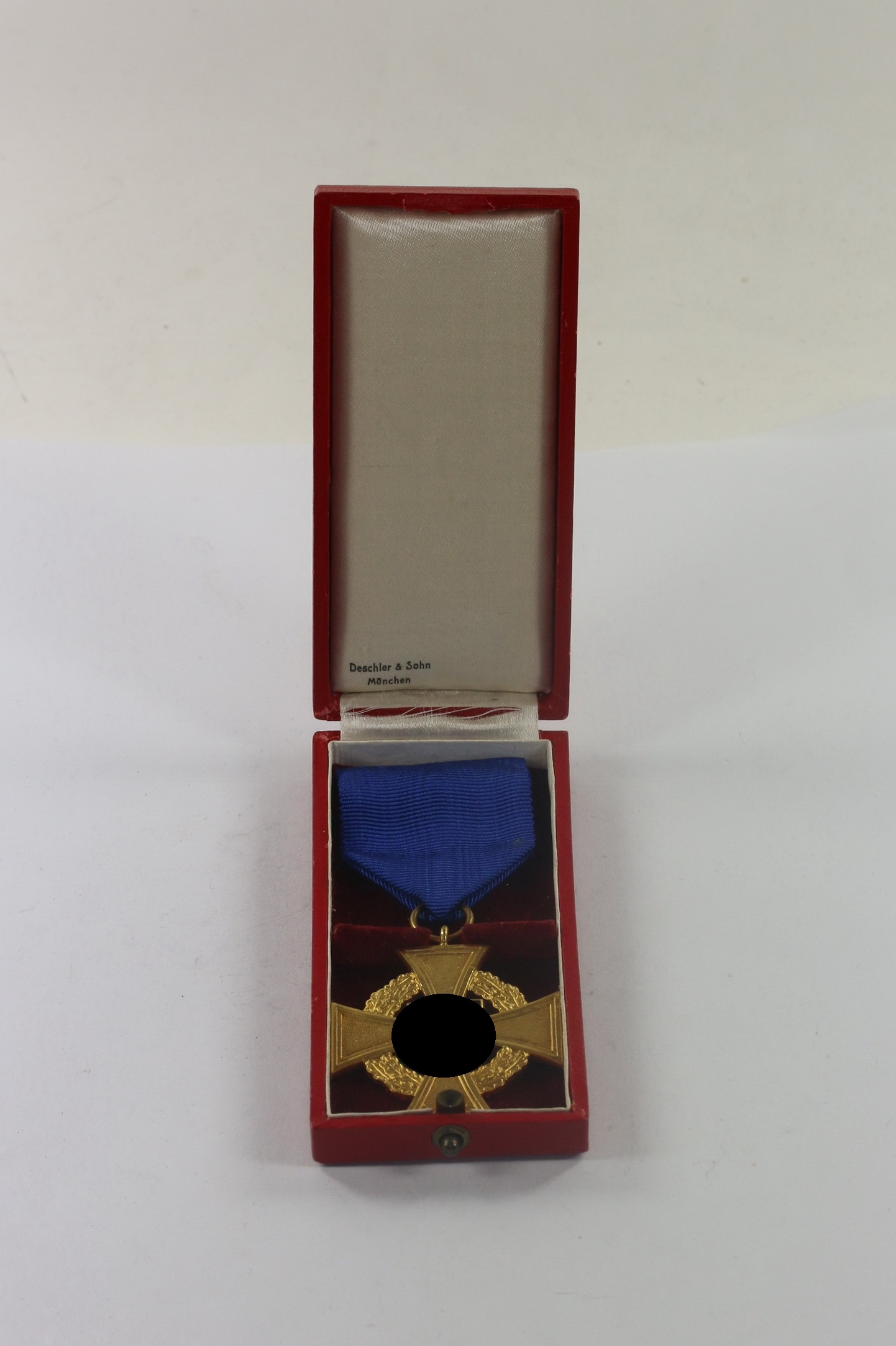 Treudienstehrenzeichen in Gold (40 Jahre), im Etui, Deschler & Sohn München – Bild 1