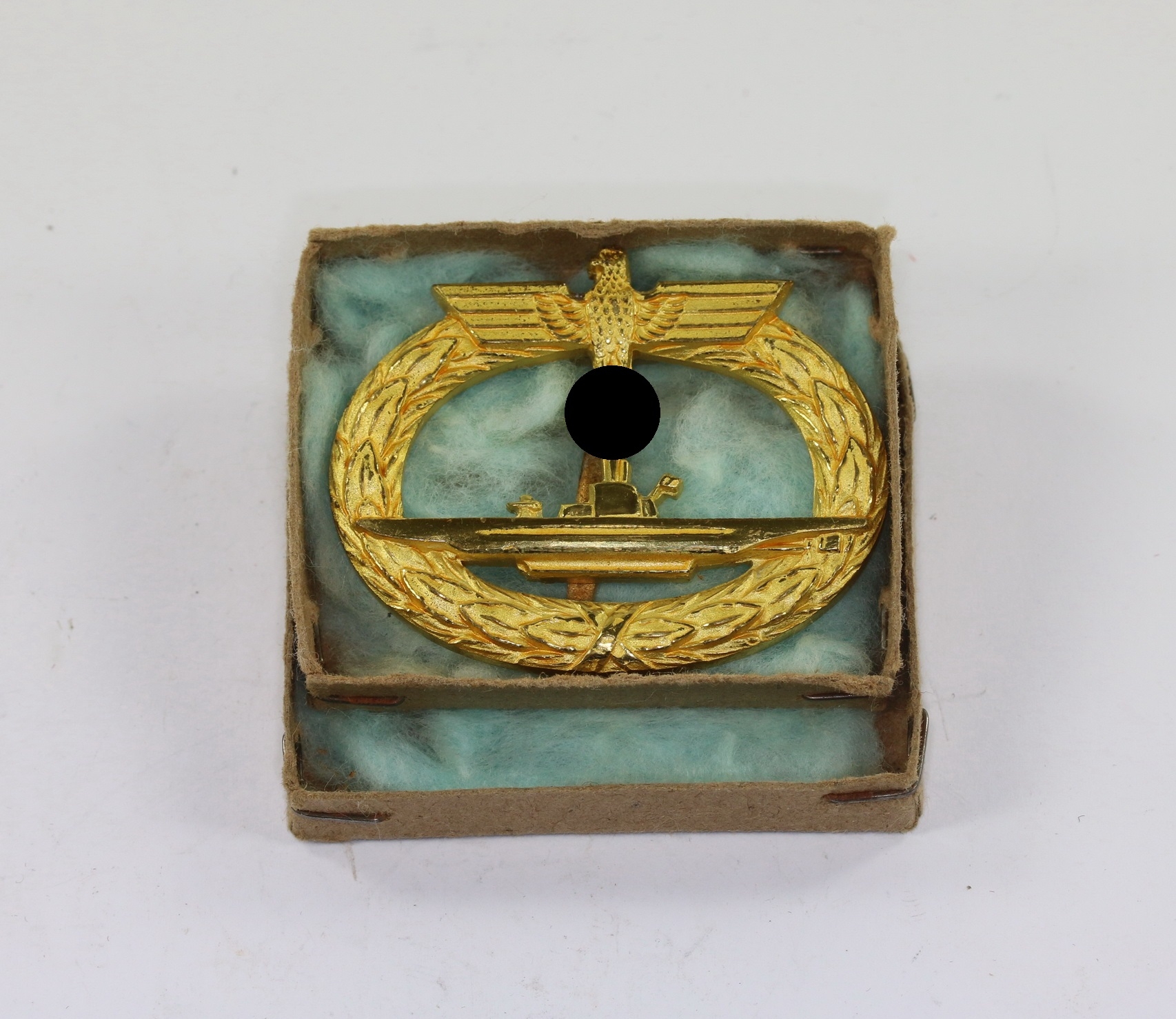 ubootskriegsabzeichen_1939_hst U-Bootskriegsabzeichen 1939, Hst. Schwerin, in Verleihungsschachtel – Bild 1