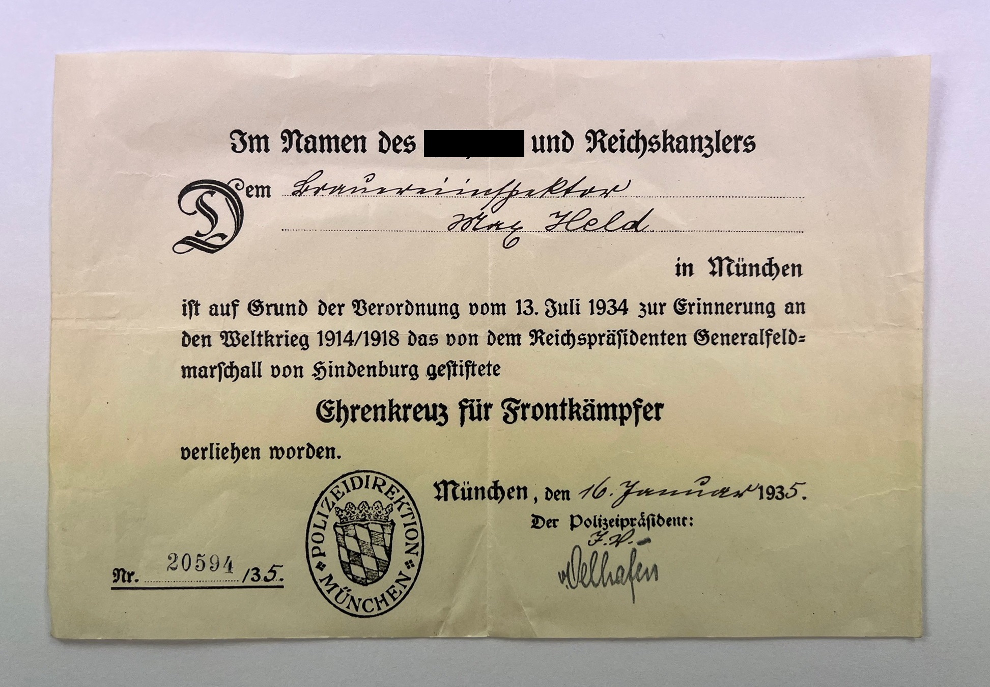 Urkunde Ehrenkreuz für Frontkämpfer (Hindenburg Kreuz) – Bild 1