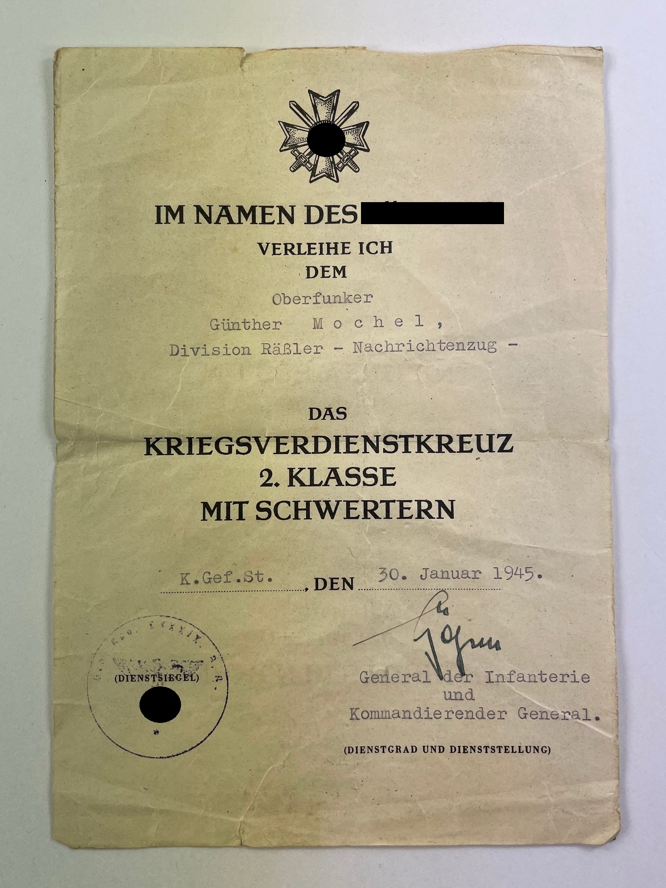 urkunde_kriegsverdienstkreuz_2 Urkunde Kriegsverdienstkreuz 2. Klasse mit Schwertern - Reichsverteidigung Division Räßler – Bild 1