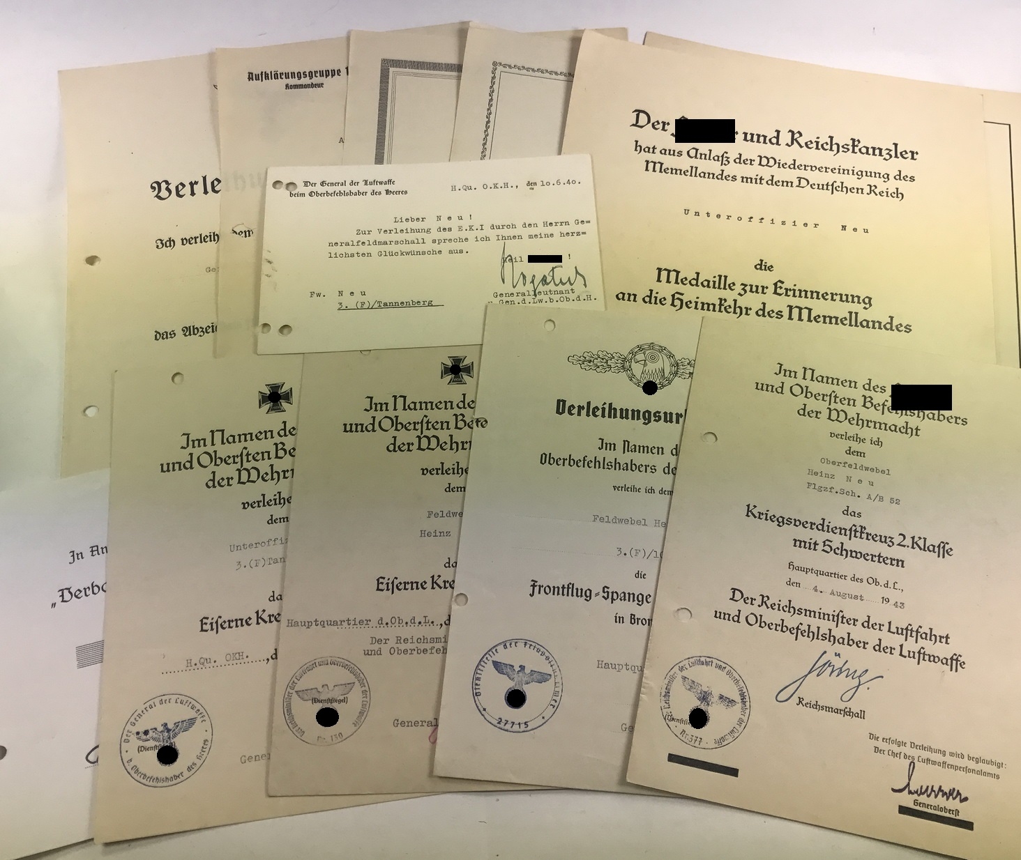 Urkunden Gruppe, Luftwaffe, EK-2 Verleihung 1939, EK-1 original Unterschrift Göring – Bild 1