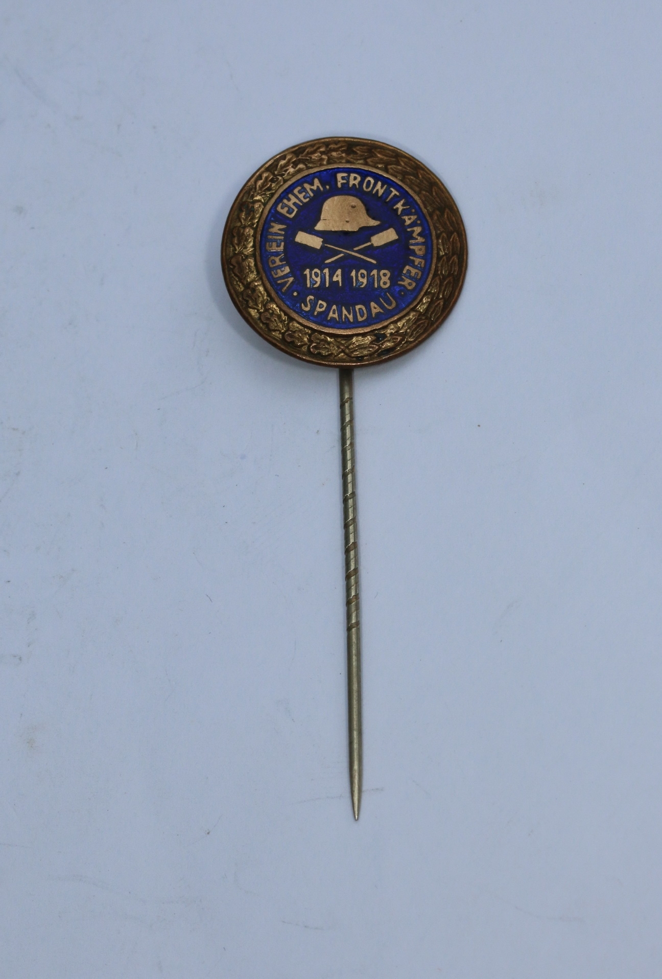 Verein ehem. Frontkämpfer 1914 1918 Spandau (Berlin), Mitgliedsnadel – Bild 1