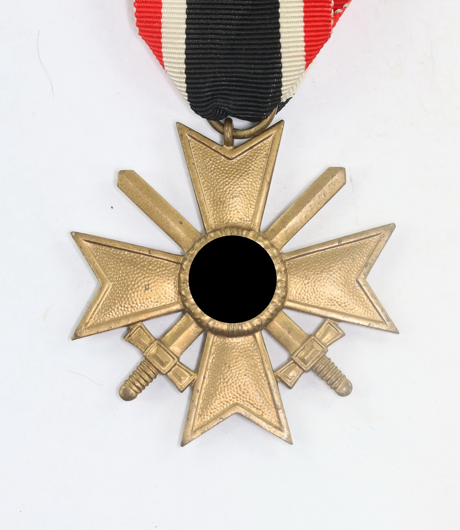 Kriegsverdienstkreuz 2. Klasse mit Schwertern, ohne Hersteller (Buntmetall) – Bild 1