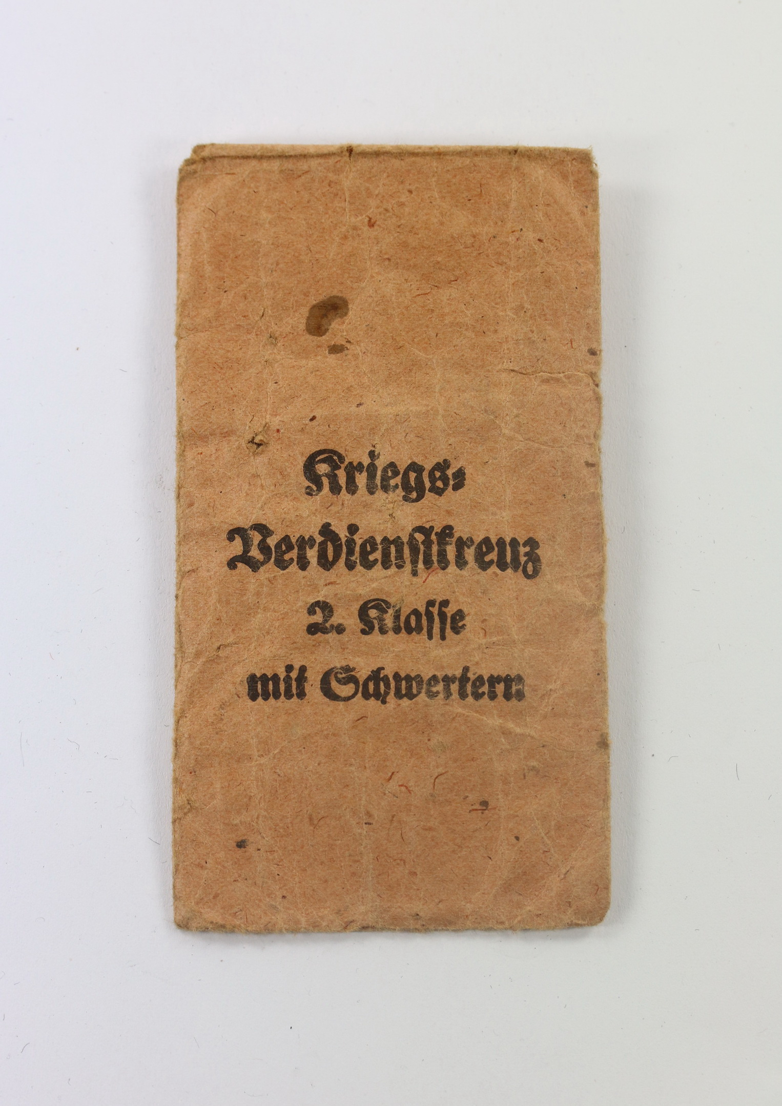 Verleihungstüte Kriegsverdienstkreuz 2. Klasse mit Schwertern, Klein & Quenzer A.G. Oberstein – Bild 1