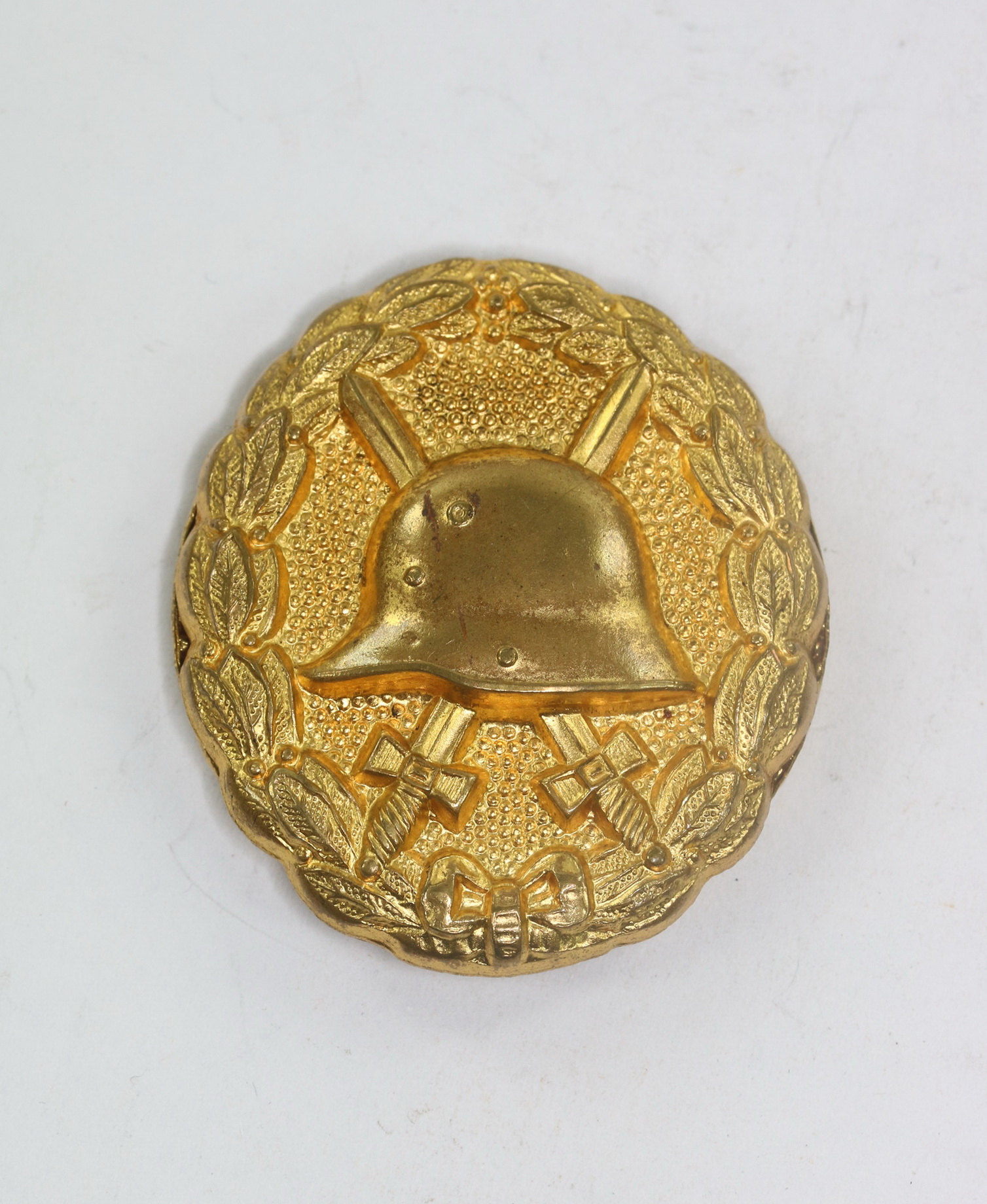 verwundetenabzeichen_in_gold_1918_an_gro_er_sternschraubscheibe_wilhelm_deumer_l_denscheid_buntmetall_1_ Verwundetenabzeichen in Gold 1918, an großer Sternschraubscheibe Wilhelm Deumer, Lüdenscheid (Buntmetall) – Bild 1