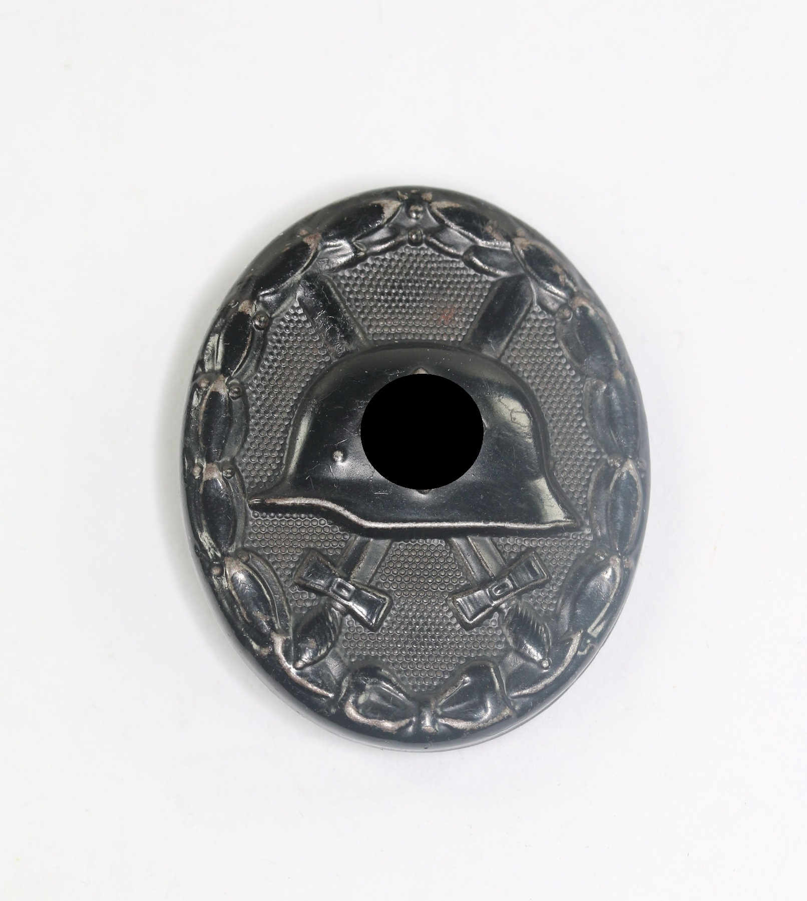 verwundetenabzeichen_in_schwarz_1939_hst Verwundetenabzeichen in Schwarz 1939, Hst. 4 (Steinhauer & Lück, Lüdenscheid) – Bild 1