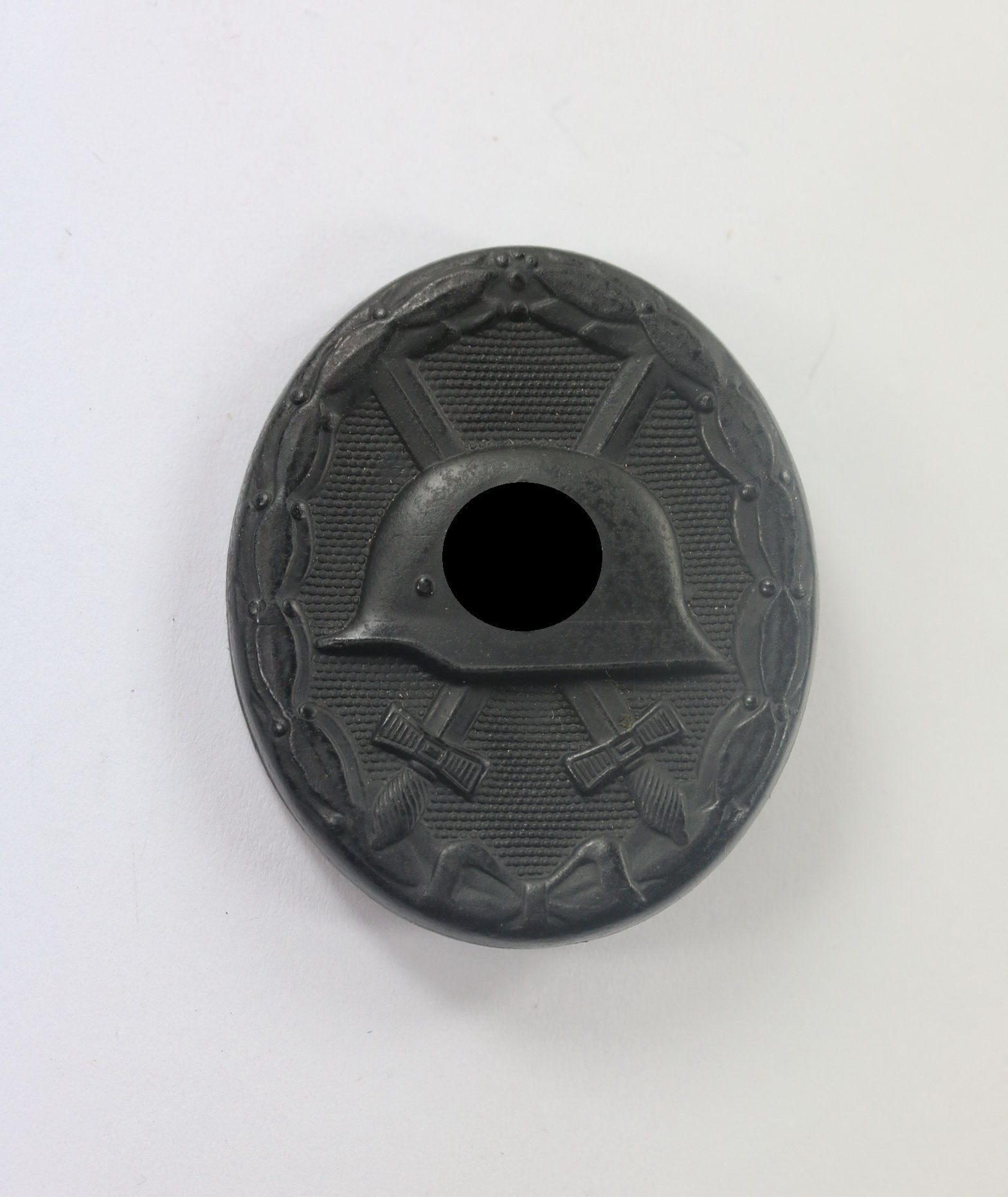  Verwundetenabzeichen in Schwarz 1939, Hst. 81 (Overhoff & Cie., Lüdenscheid) – Bild 1