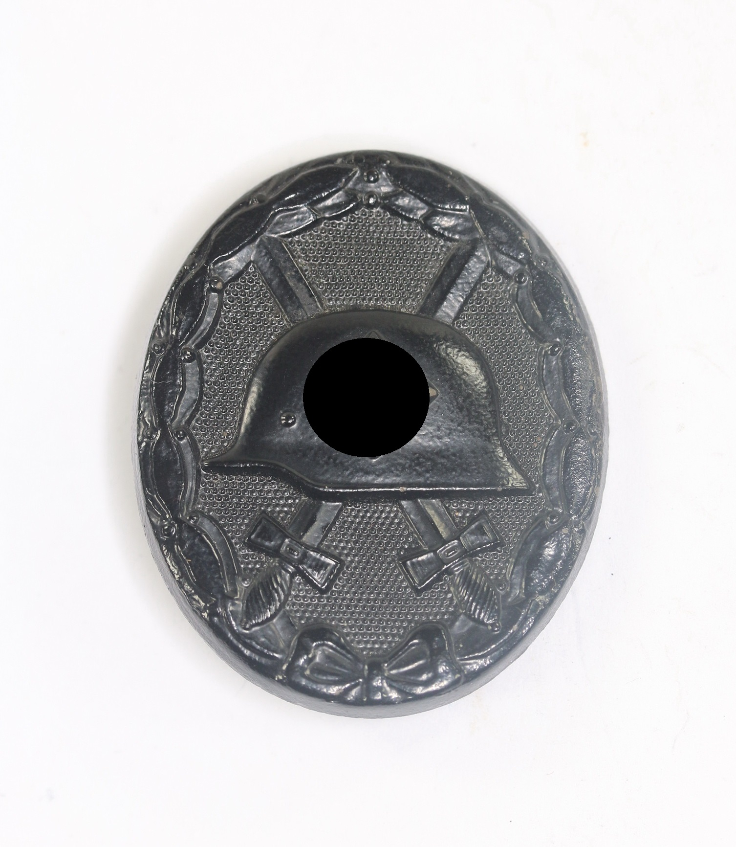 Verwundetenabzeichen in Schwarz 1939, Hst. L/11 (Wilhelm Deumer, Lüdenscheid), Eisen – Bild 1