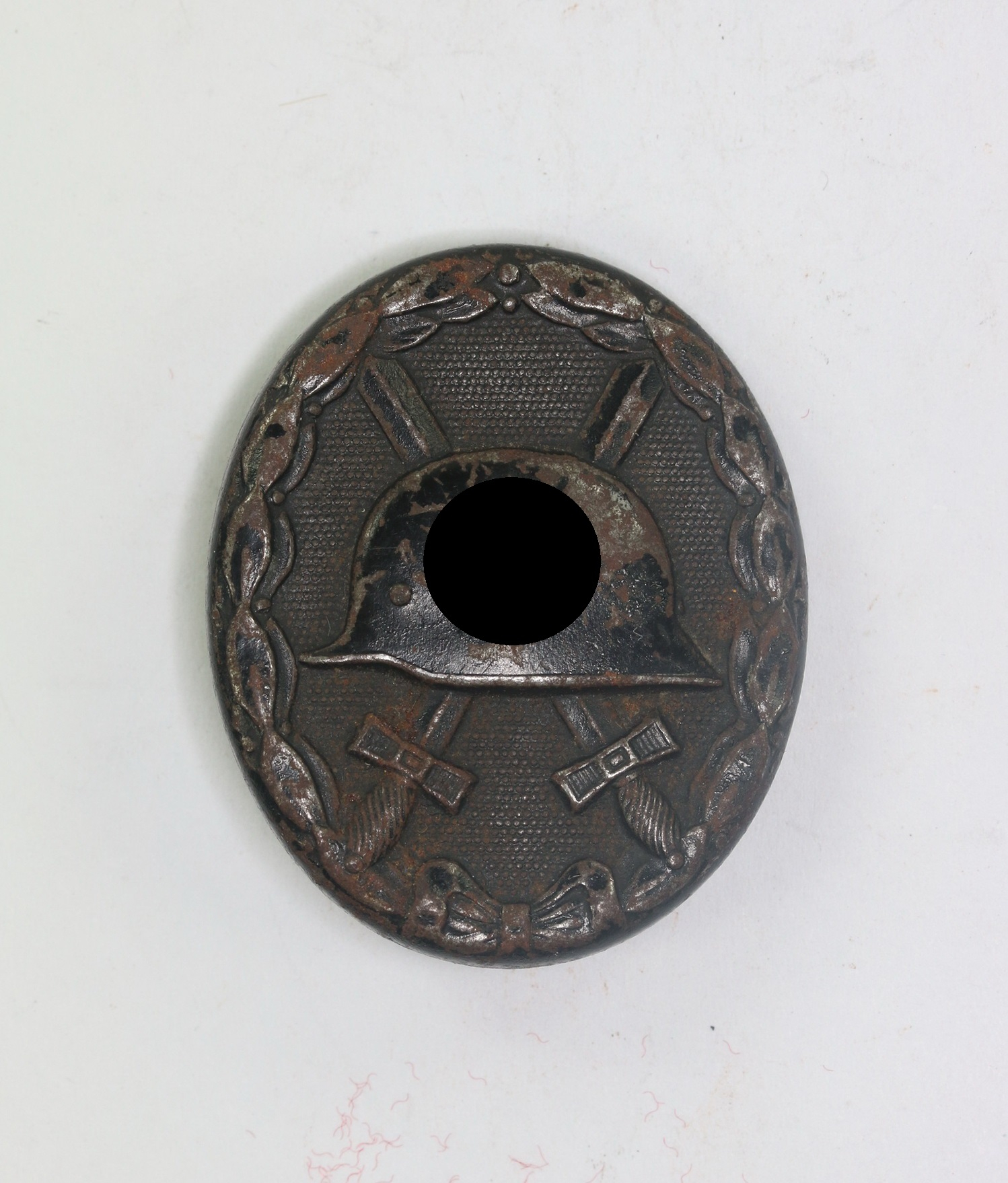  Verwundetenabzeichen in Schwarz 1939, Hst. L/56 (Funcke & Brüninghaus, Lüdenscheid) – Bild 1