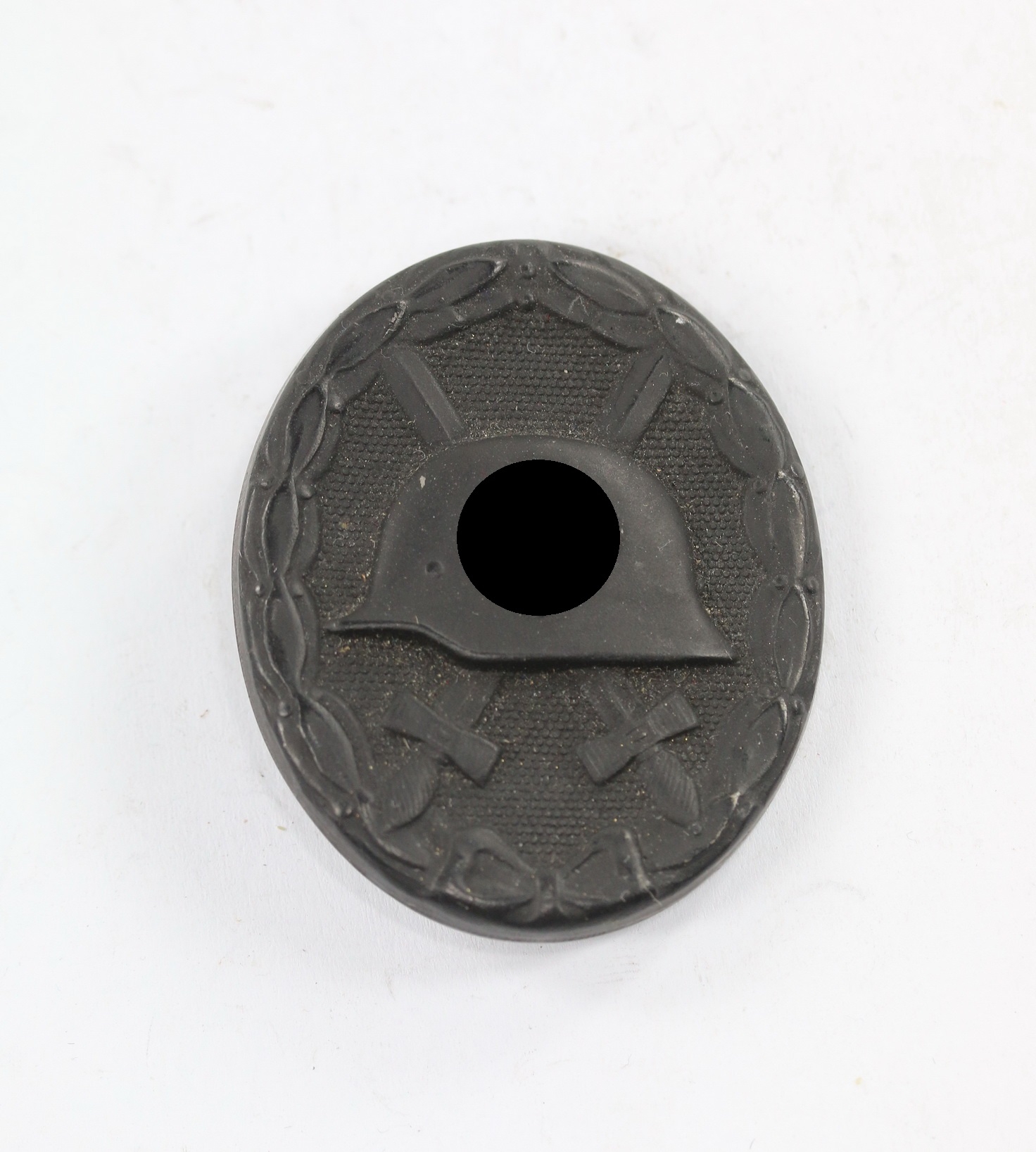 Verwundetenabzeichen in Schwarz, Hst. 4 – Bild 1