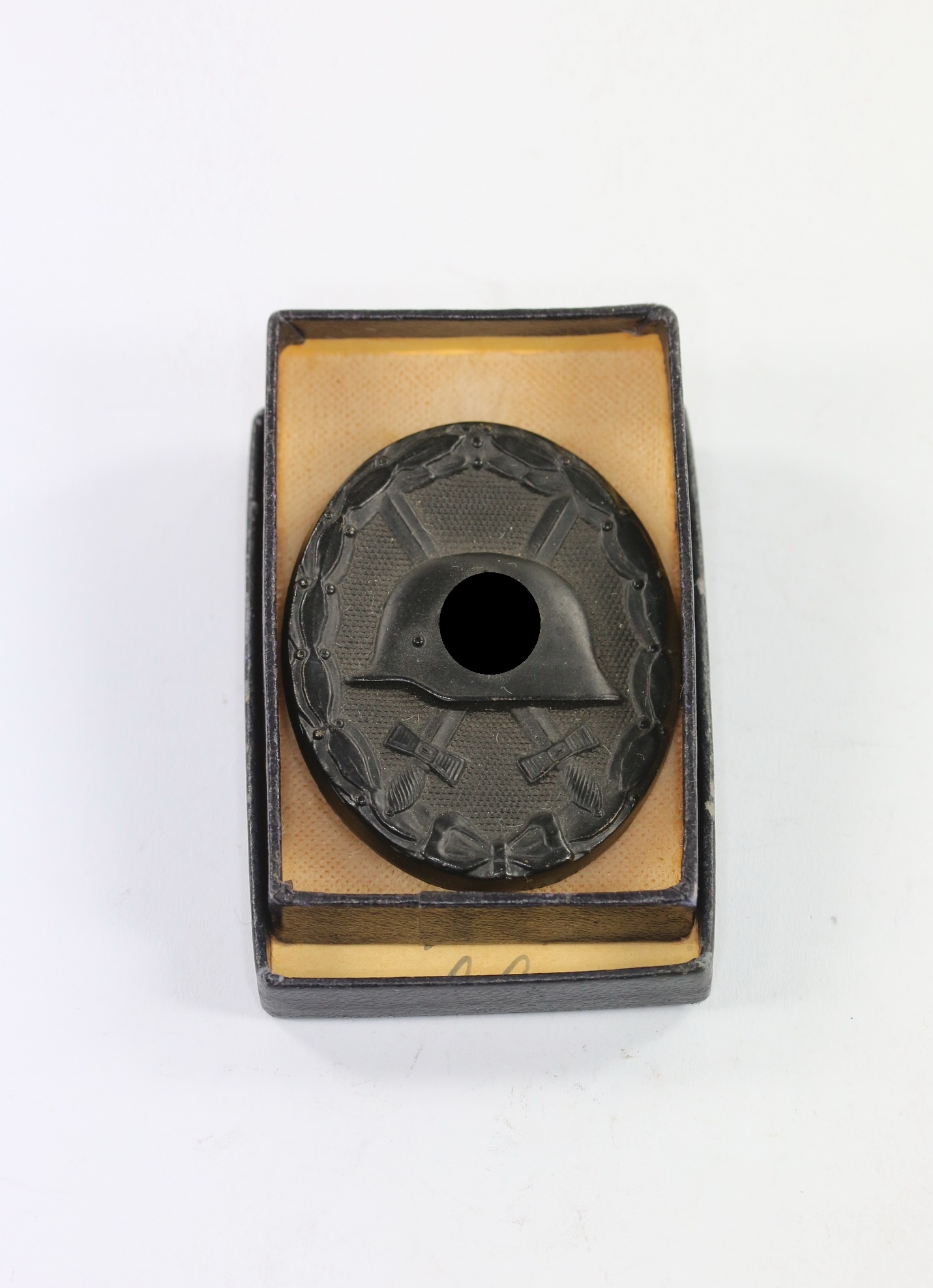 verwundetenabzeichen_in_schwarz_hst Verwundetenabzeichen in Schwarz, Hst. L/11, in LDO Verkaufsschachtel L/11 – Bild 1