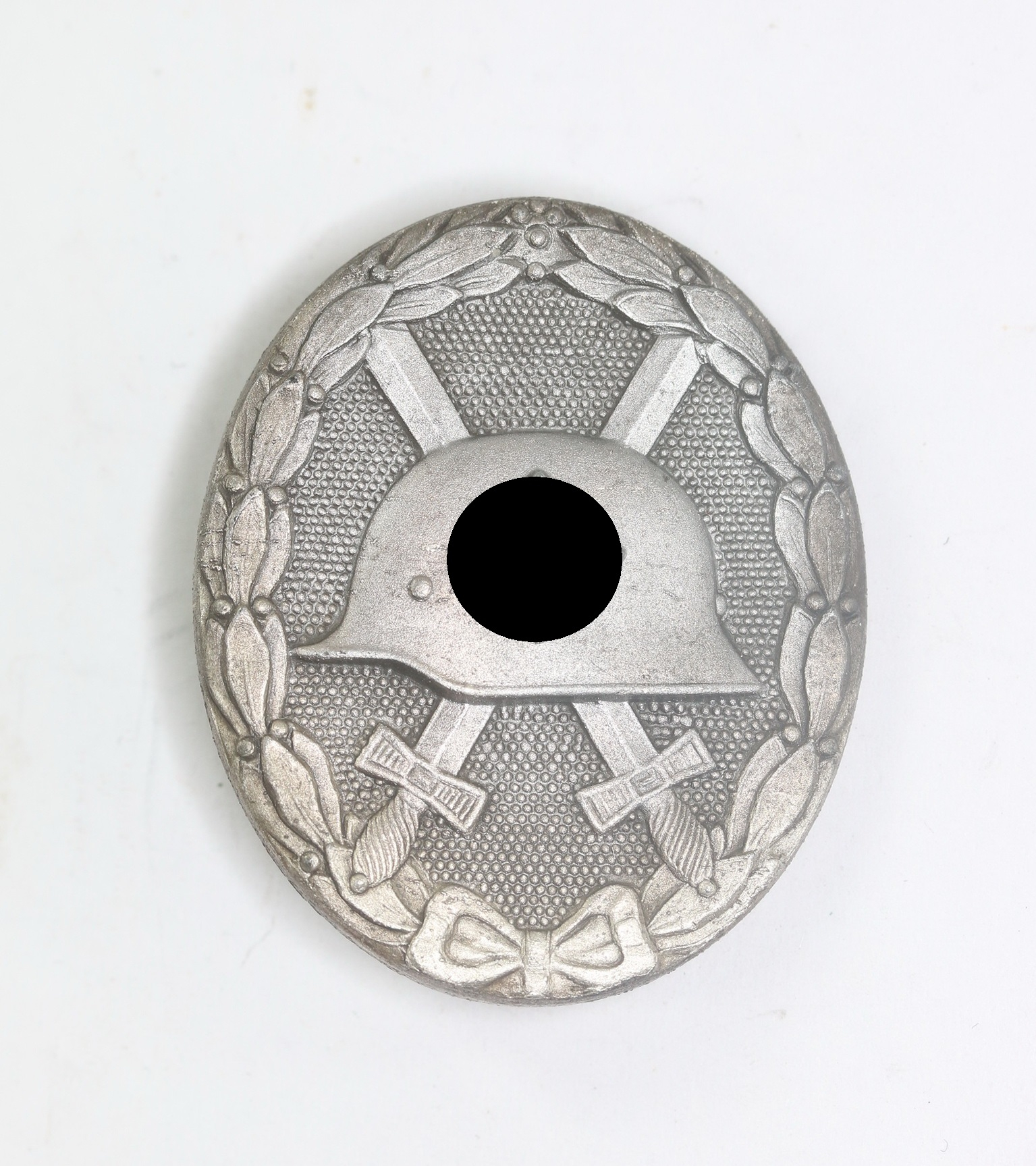 Verwundetenabzeichen in Silber 1939, Hst. 65 (Klein & Quenzer, Oberstein) – Bild 1