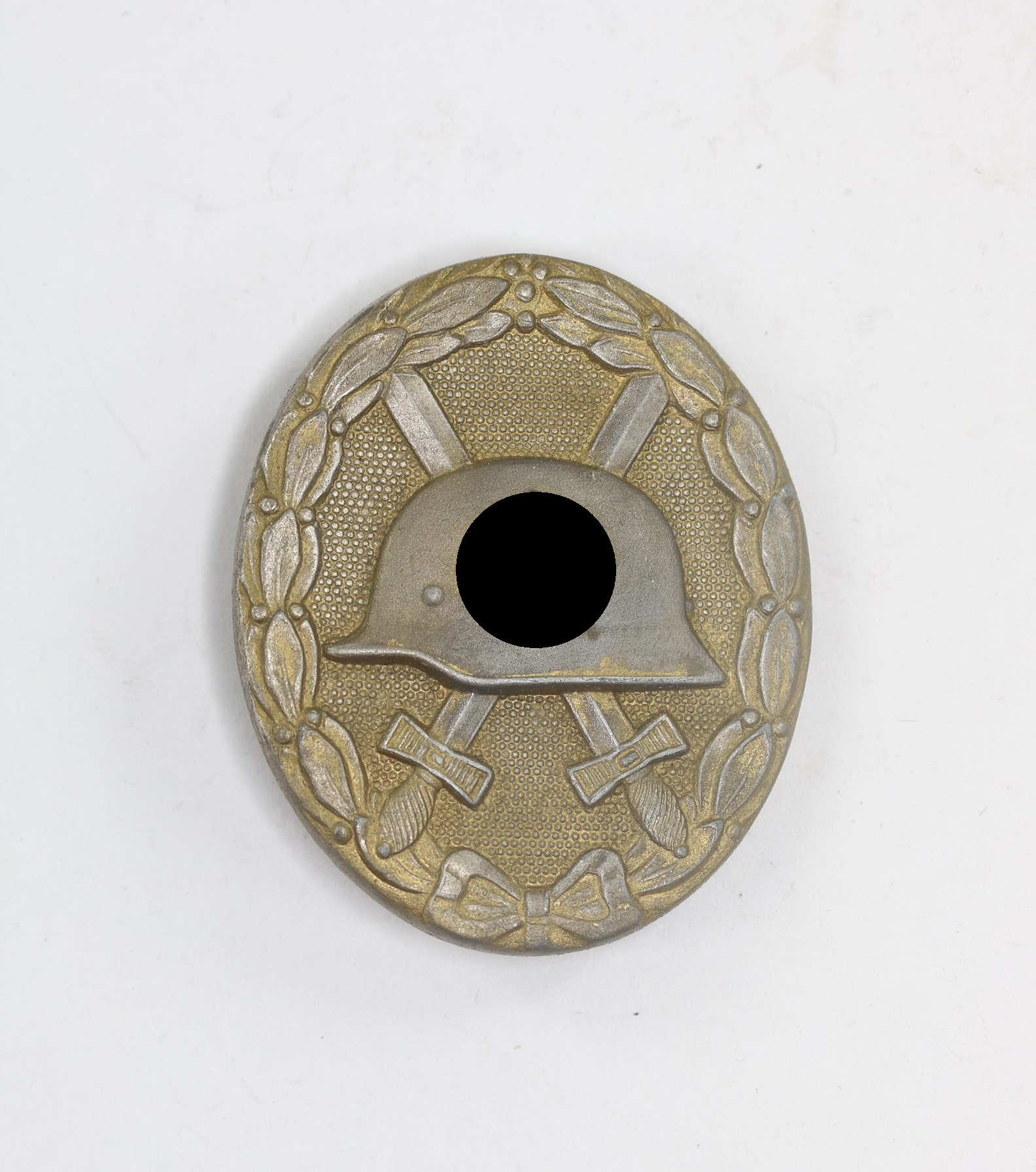 Verwundetenabzeichen in Silber 1939, Hst. 65 (Klein & Qunzer, Oberstein) – Bild 1