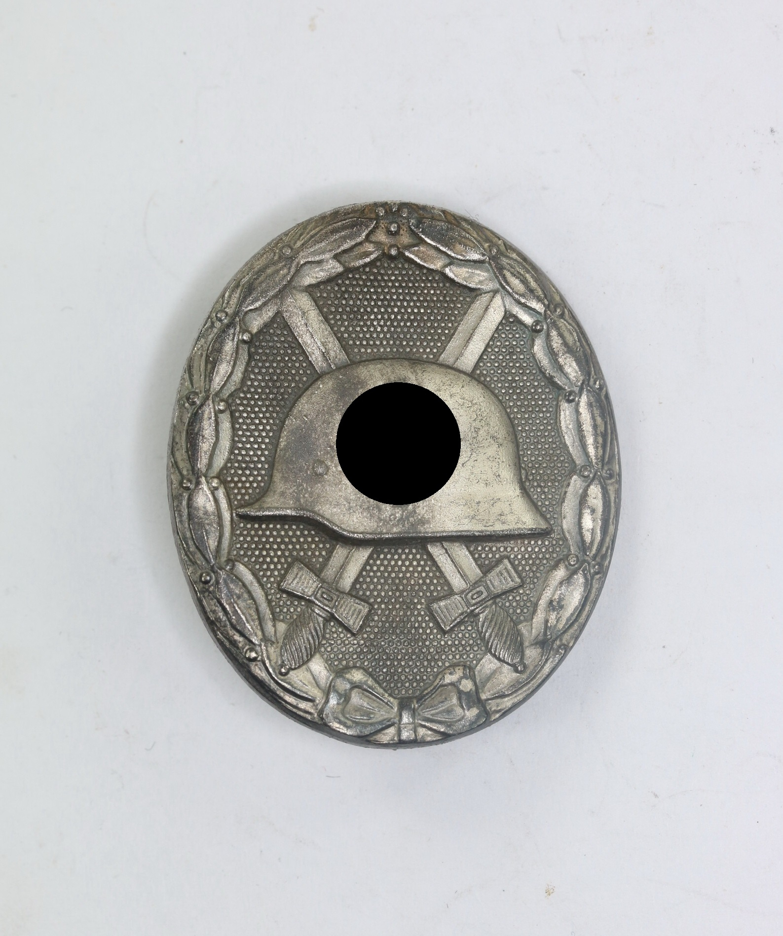 Verwundetenabzeichen in Silber 1939, Hst. L/17 (Hermann Wernstein, Jena-Lobstedt) – Bild 1