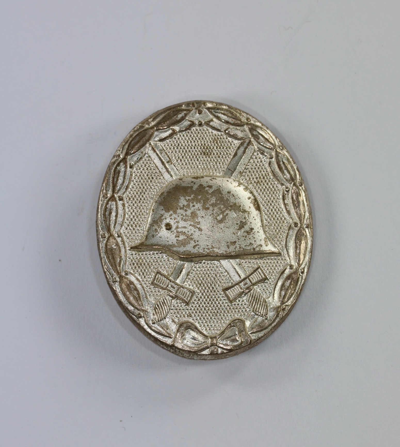 verwundetenabzeichen_in_silber_1957_deumer_1_ Verwundetenabzeichen in Silber 1957, Deumer – Bild 1