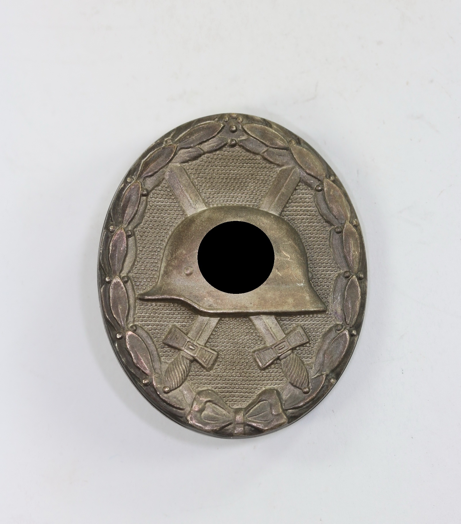 Verwundetenabzeichen in Silber, Hauptmünzamt Wien, Hauptmann Fritz Merkl – Bild 1