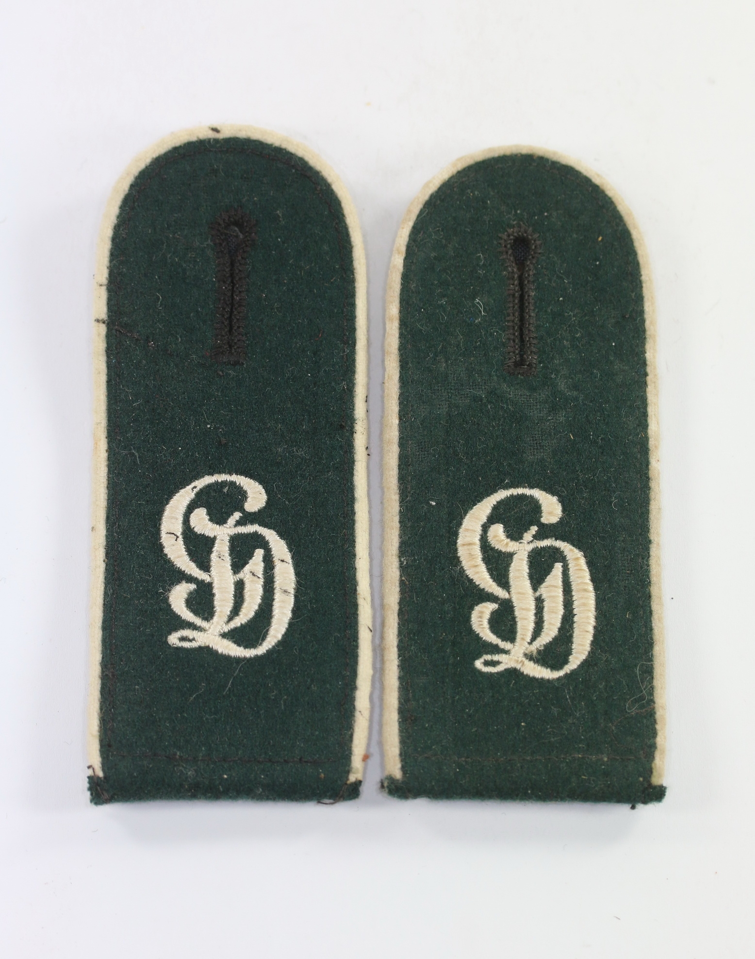 Wehrmacht Heer, Paar Schulterklappen für Mannschaften im Infanterie Regiment Großdeutschland – Bild 1
