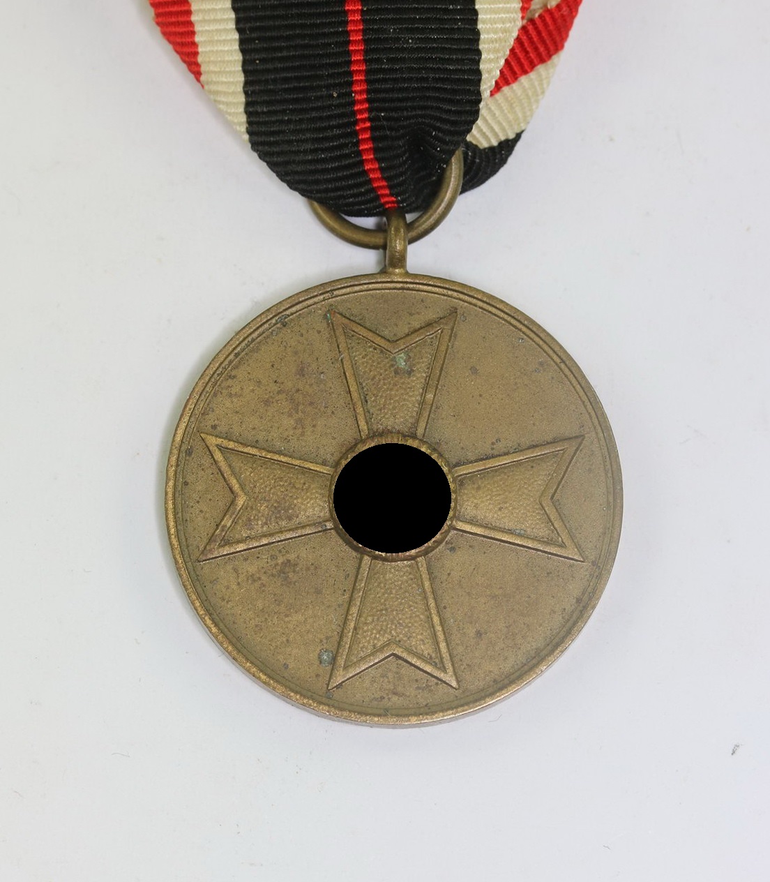 Kriegsverdienstmedaille – Für Kriegsverdienste 1939 (1) Kriegsverdienstmedaille – Für Kriegsverdienste 1939 – Bild 1