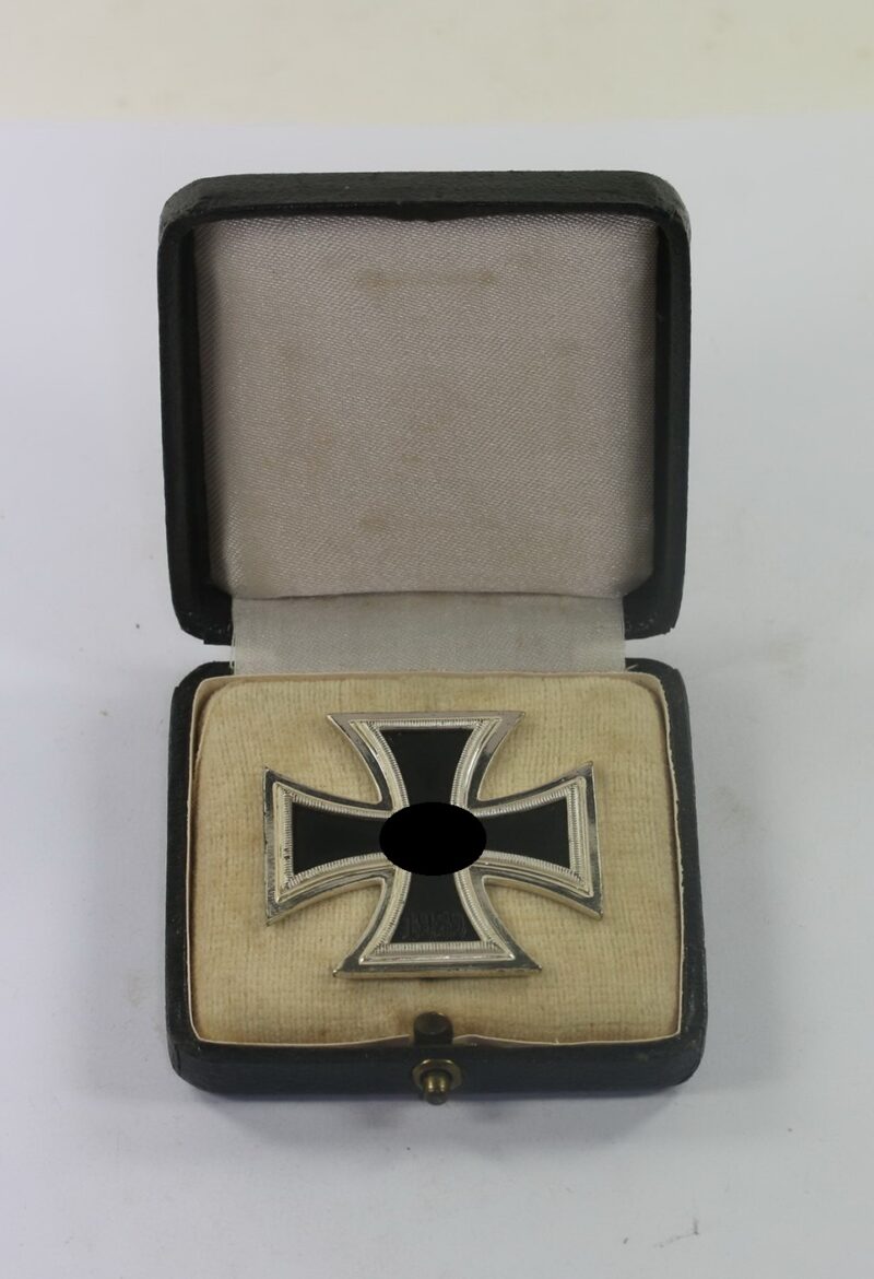 Eisernes Kreuz 1. Klasse 1939, Wächtler & Lange, Mittweida, im Etui