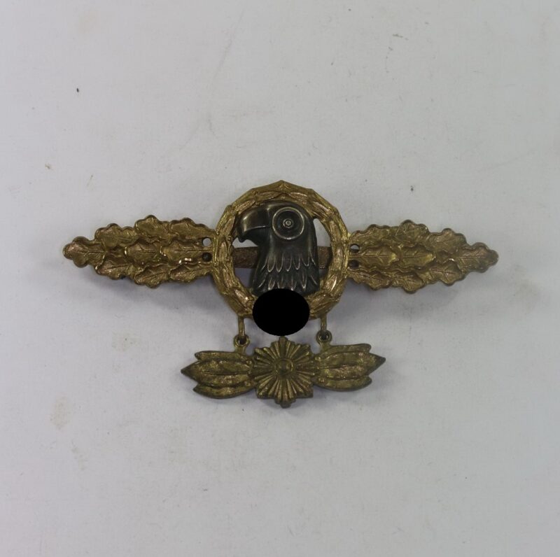 Luftwaffe, Frontflugspange für Aufklärer in Gold mit Sternanhänger