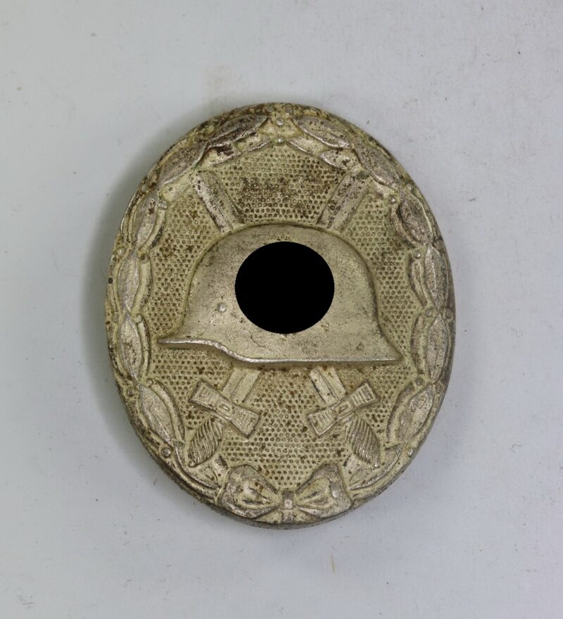 Verwundetenabzeichen in Silber 1939, Hst. 100 (Wächtler & Lange, Mittweida)