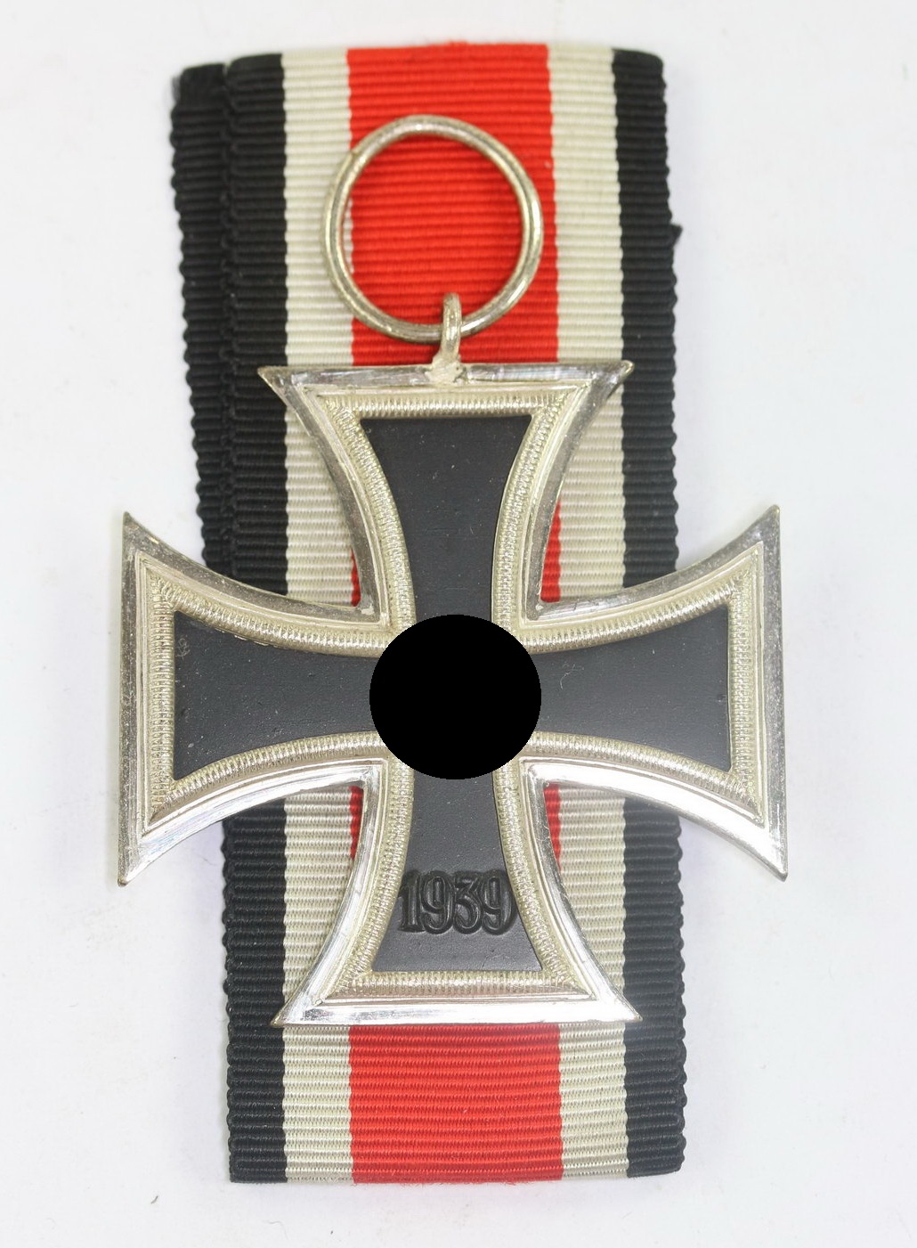 Eisernes Kreuz 2. Klasse 1939, Schinkel Variante, Wilhelm Deumer, Lüdenscheid, nicht magnetische Version (1) Eisernes Kreuz 2. Klasse 1939, Schinkel Variante, Wilhelm Deumer, Lüdenscheid, nicht magnetische Version – Bild 1