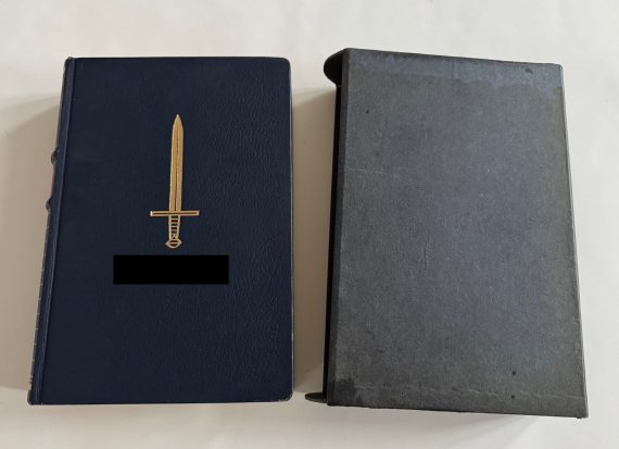 Buch, Adolf Hitler, Mein Kampf, Jubiläumsausgabe zum 50. Geburtstag Adolf Hitlers 1939 (mit Schuber) (1)