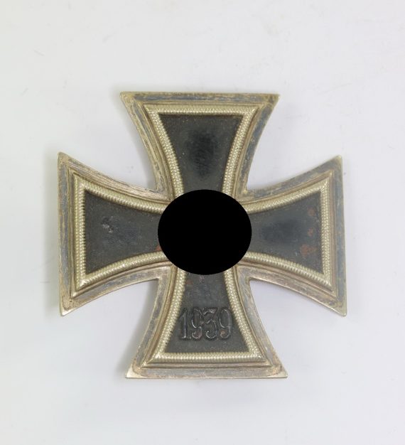 Eisernes Kreuz 1. Klasse 1939, B.H. Mayer, Pforzheim (1)
