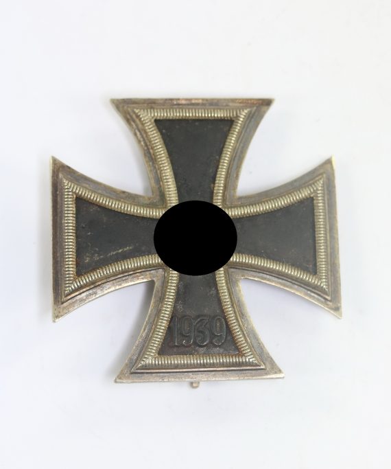 Eisernes Kreuz 1. Klasse 1939, Hst. 65 (Klein & Quenzer A.G., Oberstein) (1)