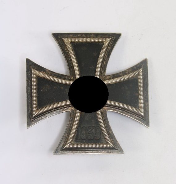 Eisernes Kreuz 1. Klasse 1939, Hst. 65 (Klein & Quenzer A.G., Oberstein) (1)