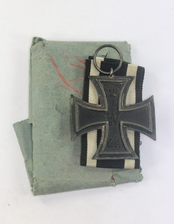 Eisernes Kreuz 2. Klasse 1914, in blauen Wickelpapier W (1)