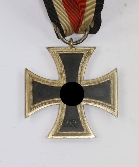 Eisernes Kreuz 2. Klasse 1939, Schinkel Variante, Wilhelm Deumer, Lüdenscheid, magnetischer Kern (1)