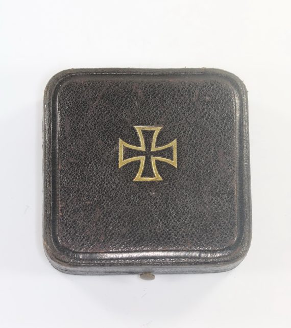 Frühes Etui für ein Eisernes Kreuz 1. Klasse 1914 (1)