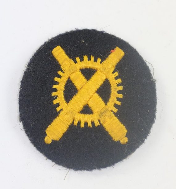 Kriegsmarine, Ärmelabzeichen Laufbahn Mannschaft Artilleriemechaniker für die blaue Bluse (1)