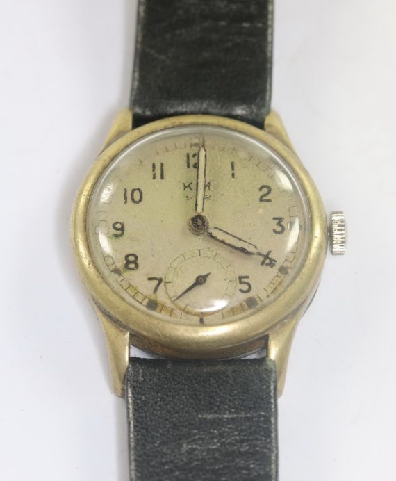 Kriegsmarine, Dienstuhr KM 592 Alpina (1)