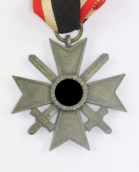 Kriegsverdienstkreuz 2. Klasse mit Schwertern, Hst. 74 (Carl Maurer Sohn, Oberstein) (1)