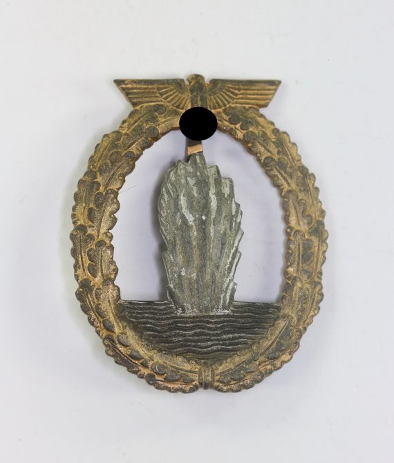 Minensucher Kriegsabzeichen, Hst. R.K. (Rudolf Karneth, Gablonz) (1)